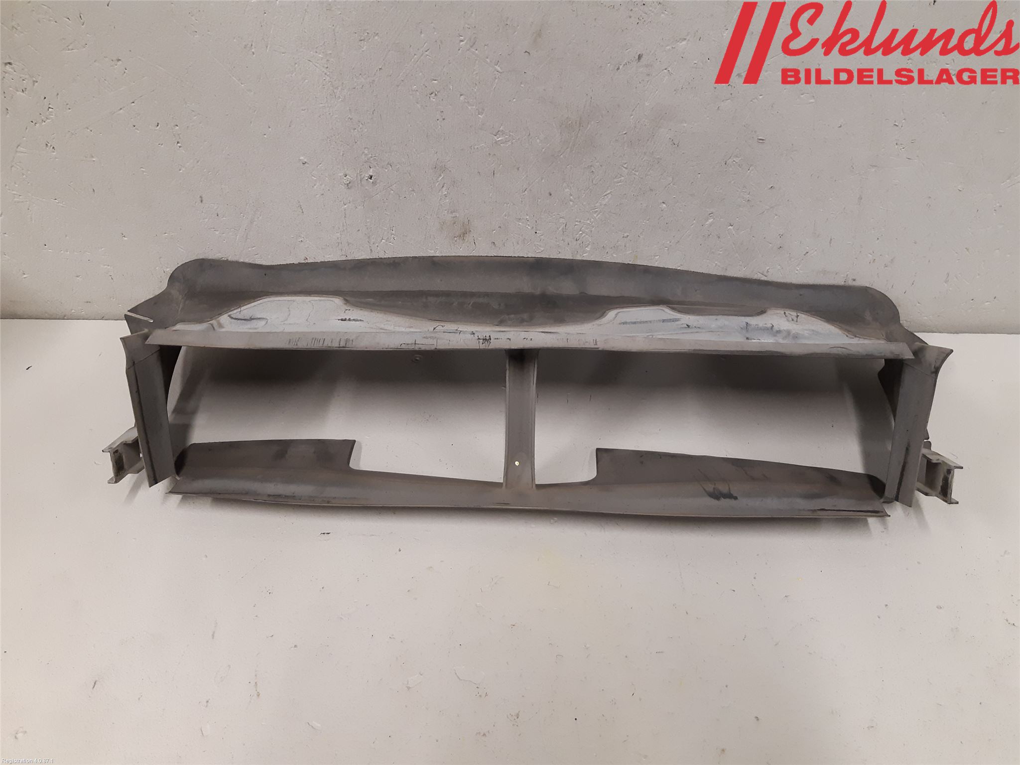 Ford FOCUS 11-14 Deflektor Plåt-Plast Kylning