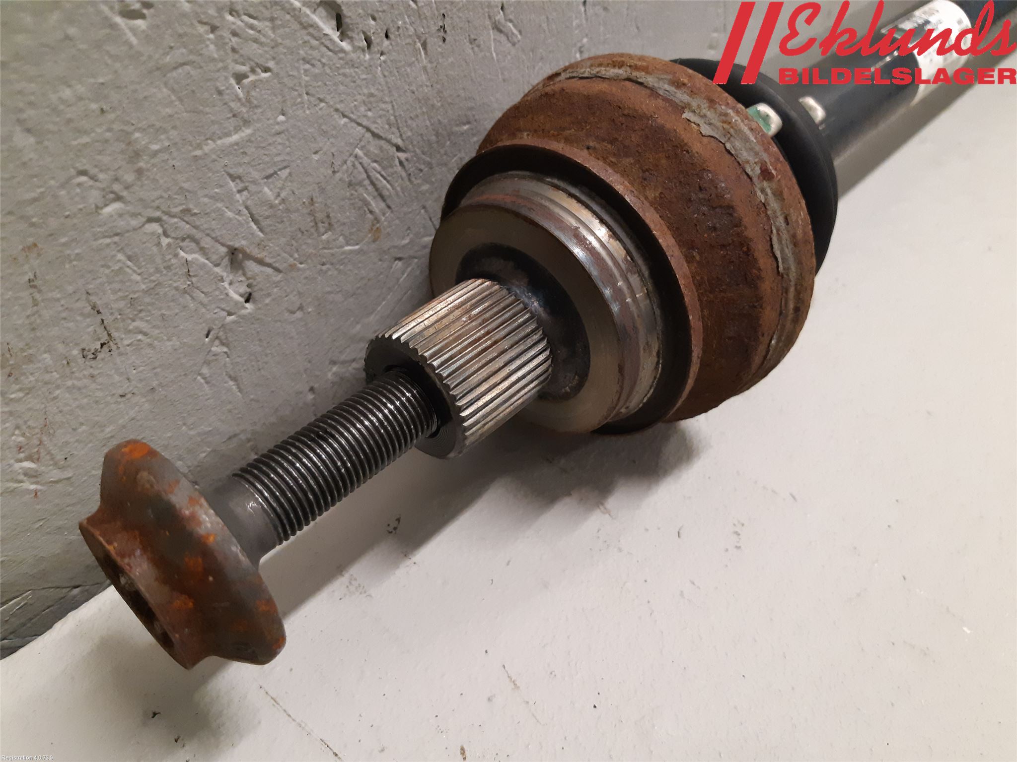 Audi A4/S4 B9 16-19 Drivaxel Bak Höger