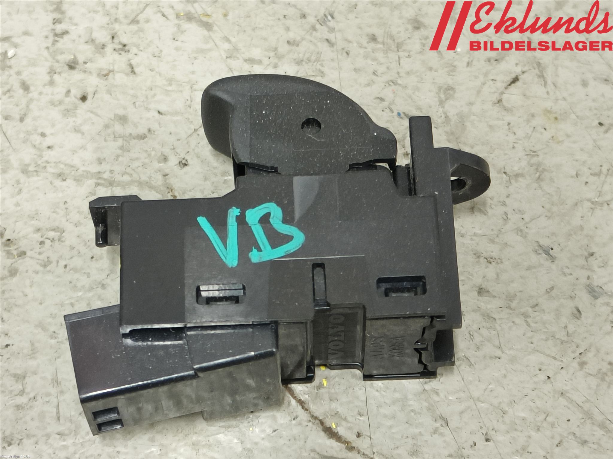 Volvo V40 12-19 Strömställare Elhiss