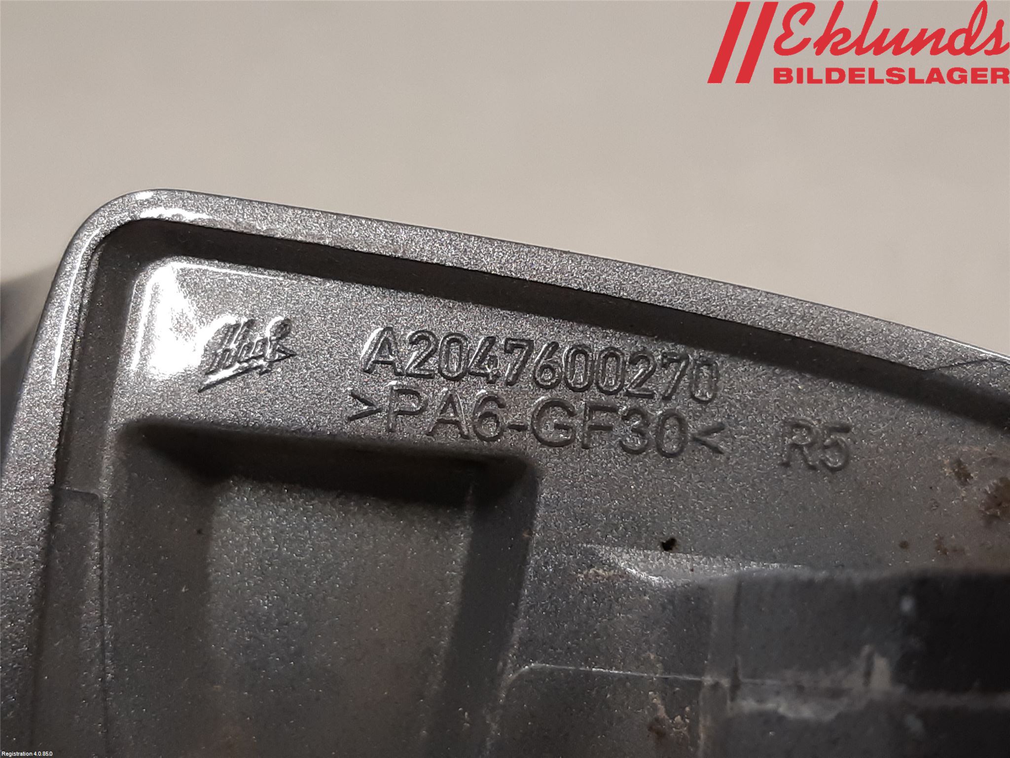 Mercedes-Benz MB E-KLASS (W212) 09-16 Dörrhandtag Yttre Hö