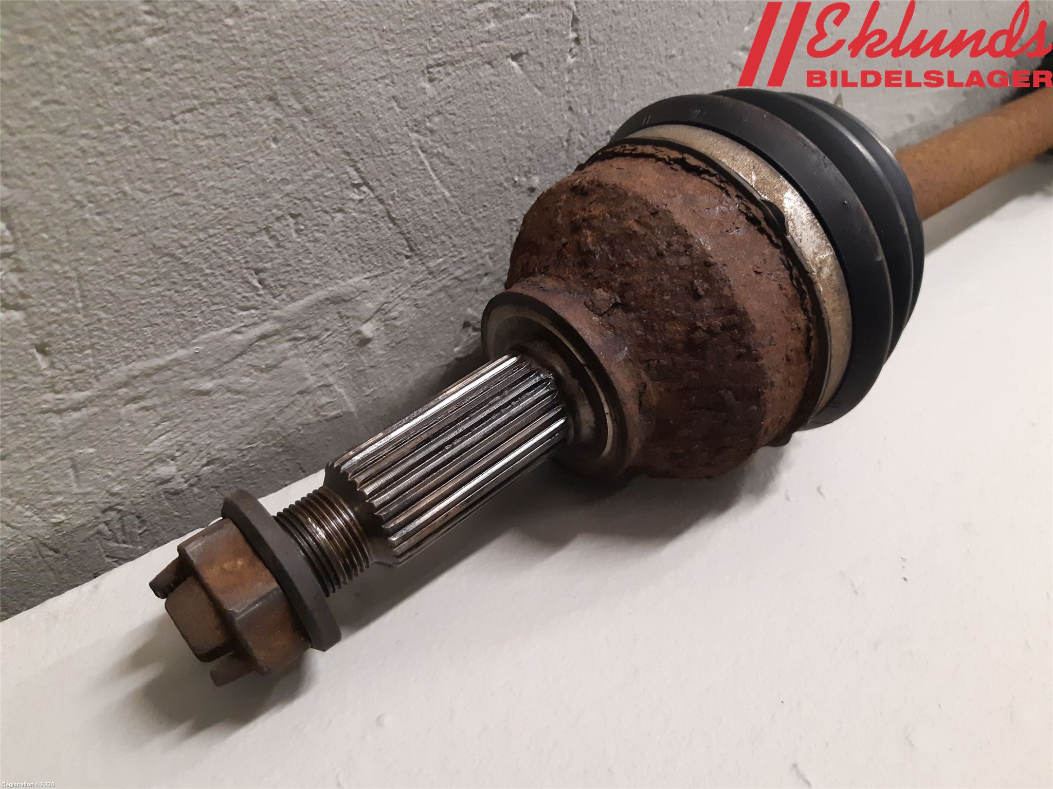 Renault TRAFIC   02-14 Drivaxel Fram Höger