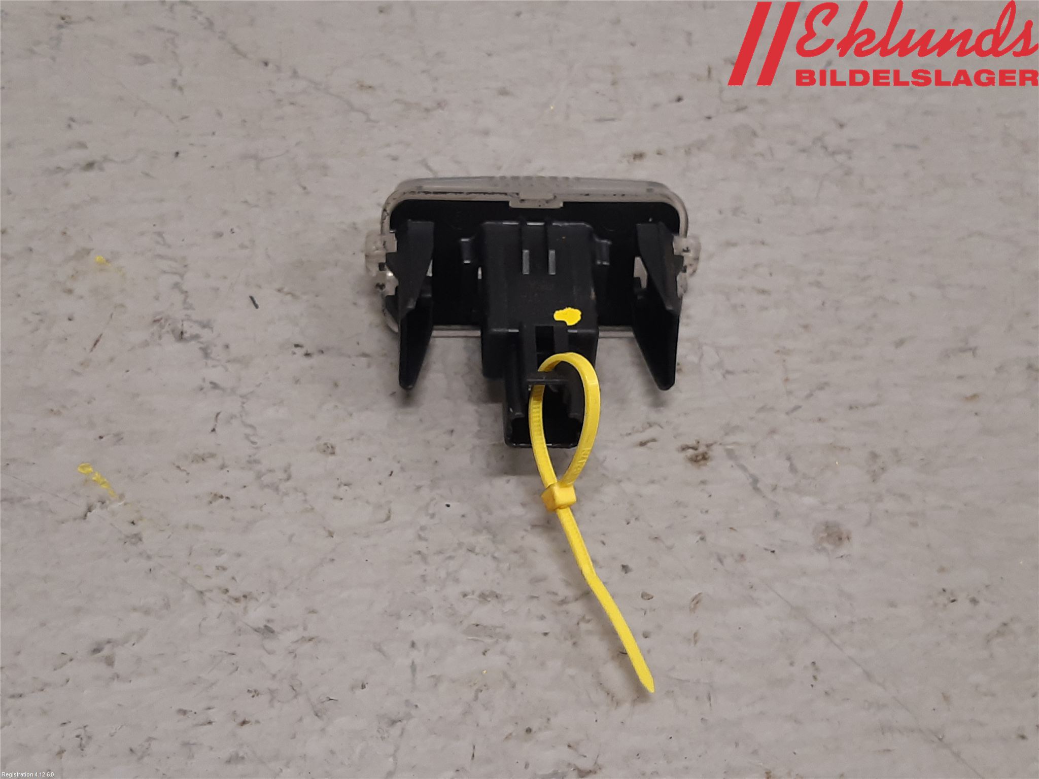 Toyota AURIS 13-19 Skylt Belysning