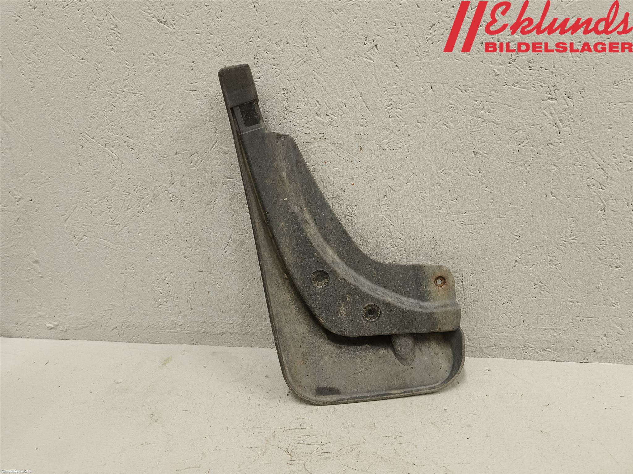 Ford KUGA 08-12 Stänkskydd