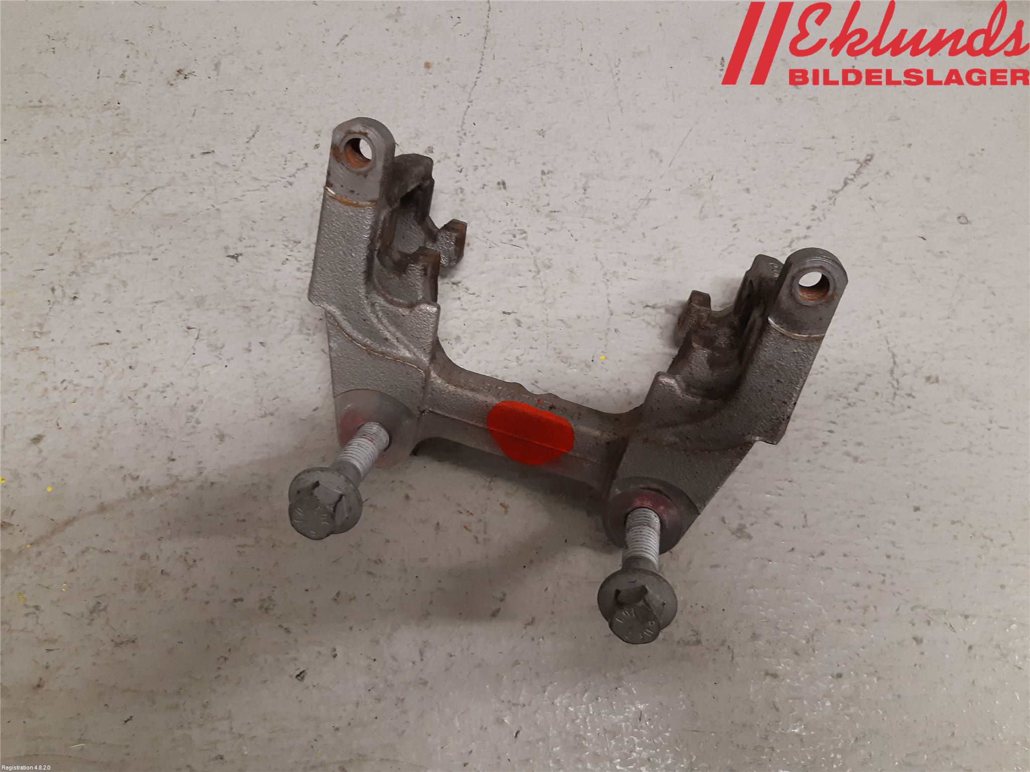 Volvo XC90/RECHARGE 16- Bromsokshållare