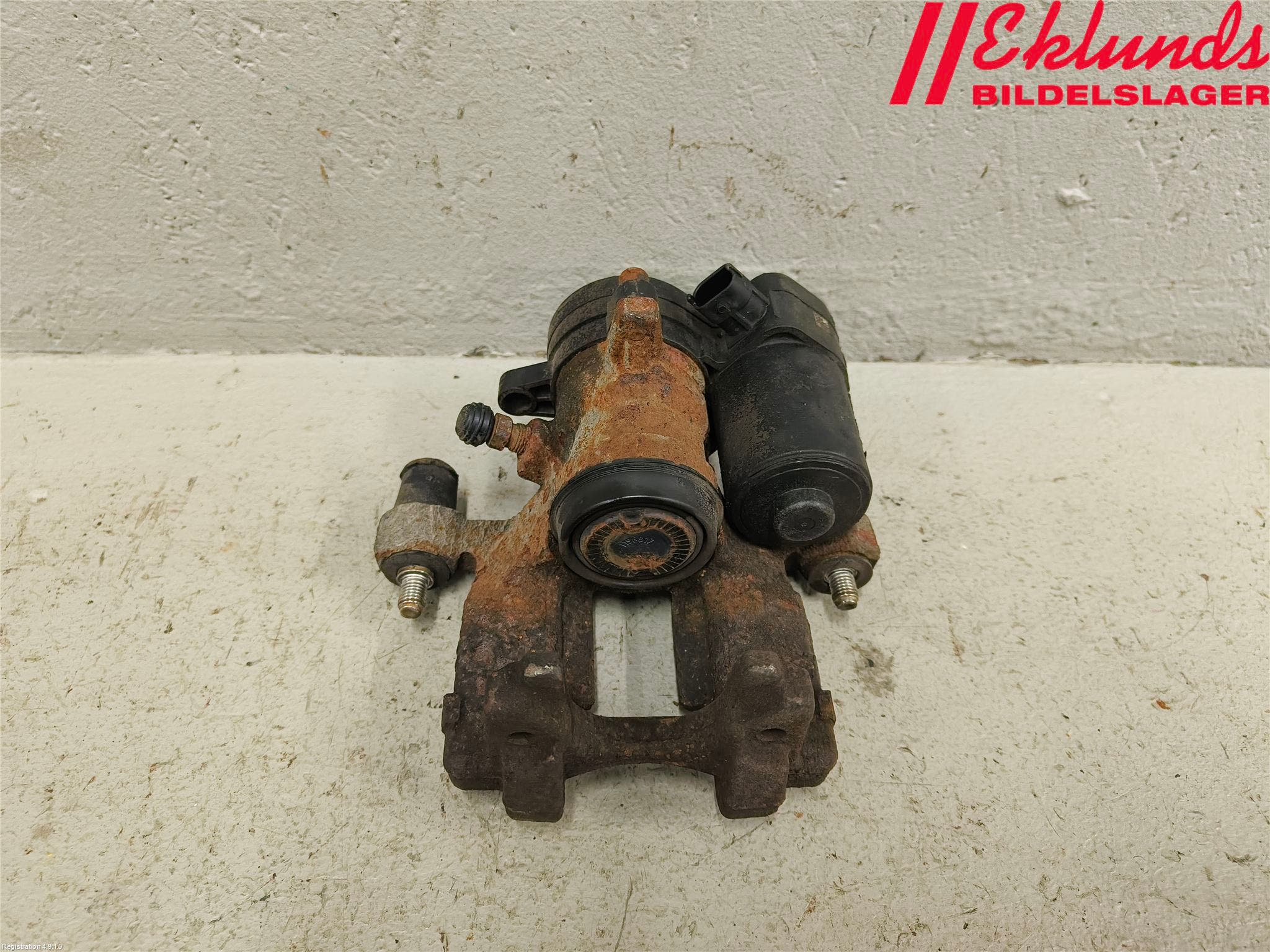 Ford KUGA 17-19 Bromsok Bak Höger