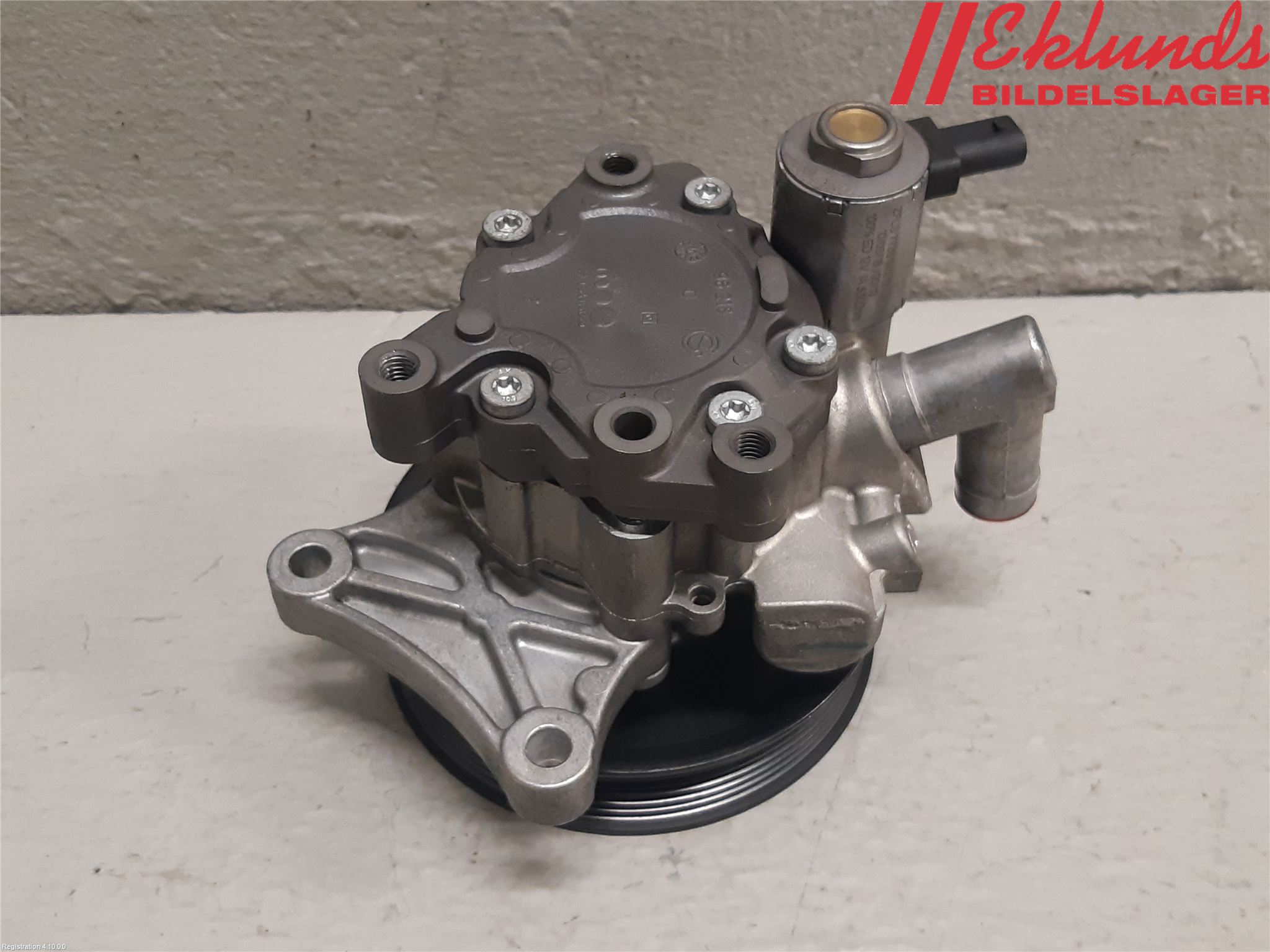 Mercedes-Benz MB E-KLASS (W212) 09-16 Styrservopump