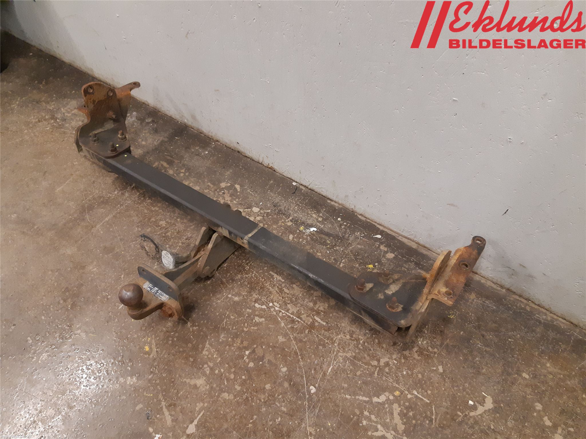 Nissan NAVARA 05-16 Dragkrok