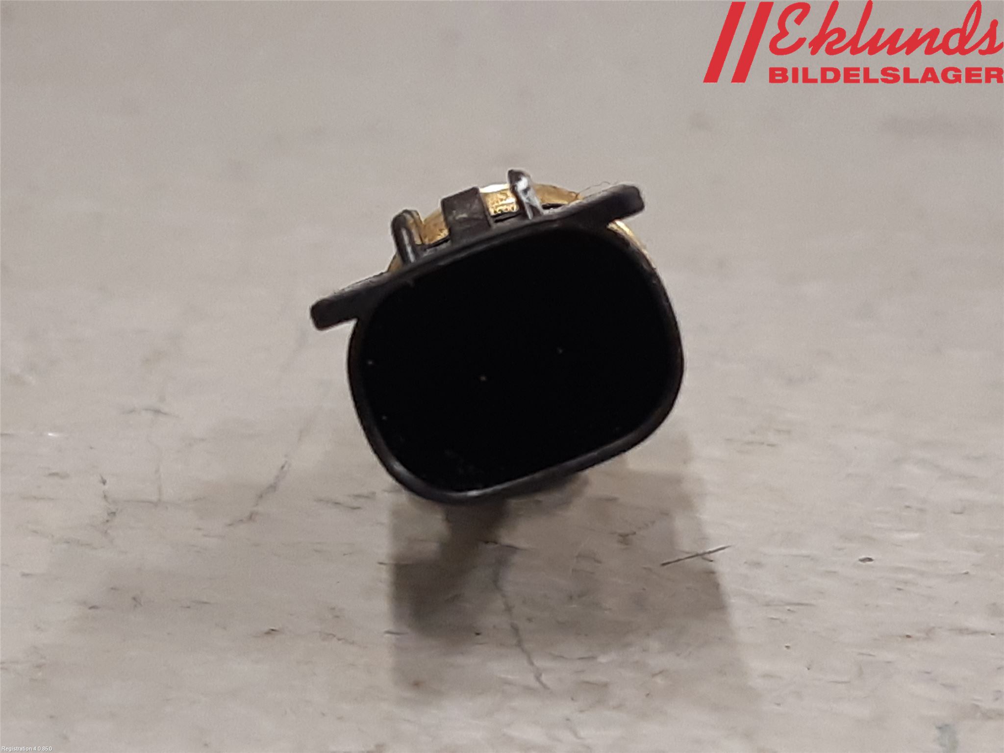 Toyota YARIS XP21 20- Givare Temp Vatten