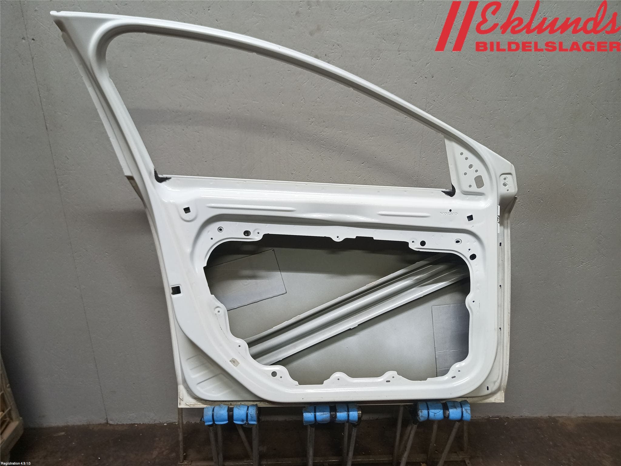 Volvo V40 12-19 Dörr Fram Vänster