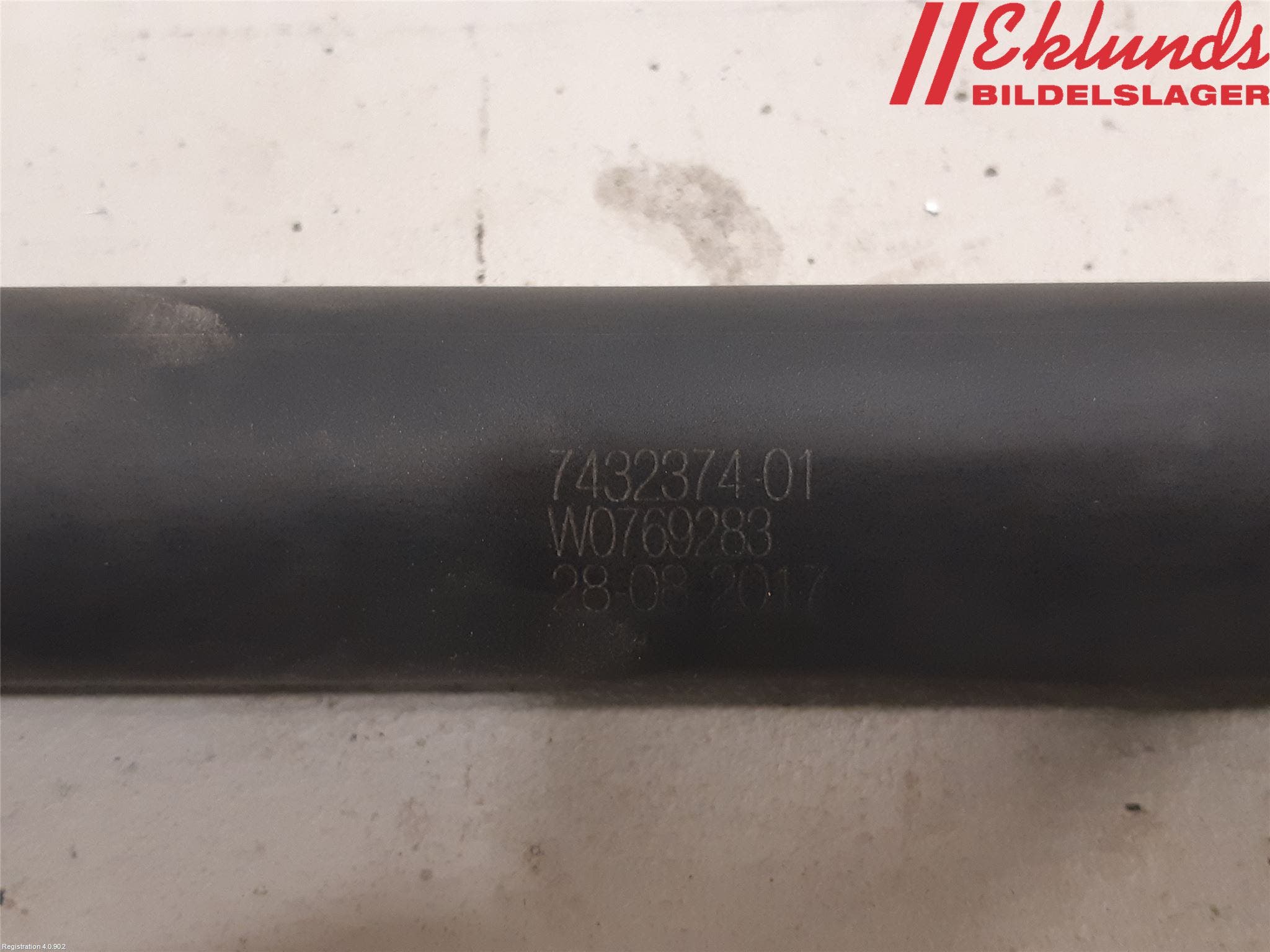 BMW 3 F30/F31/F80 12-19 Gasfjäder Baklucka