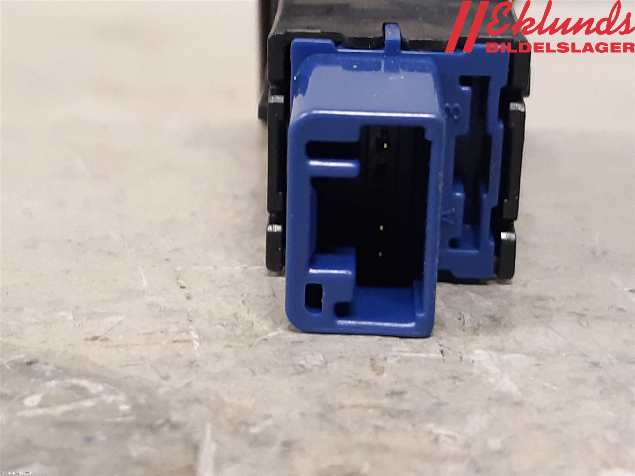 Toyota RAV4 19- Strömställare Varnings