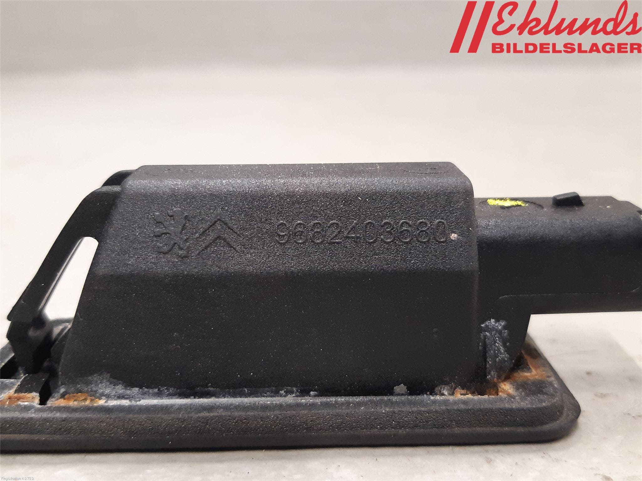 Peugeot 208 12-15 Skylt Belysning