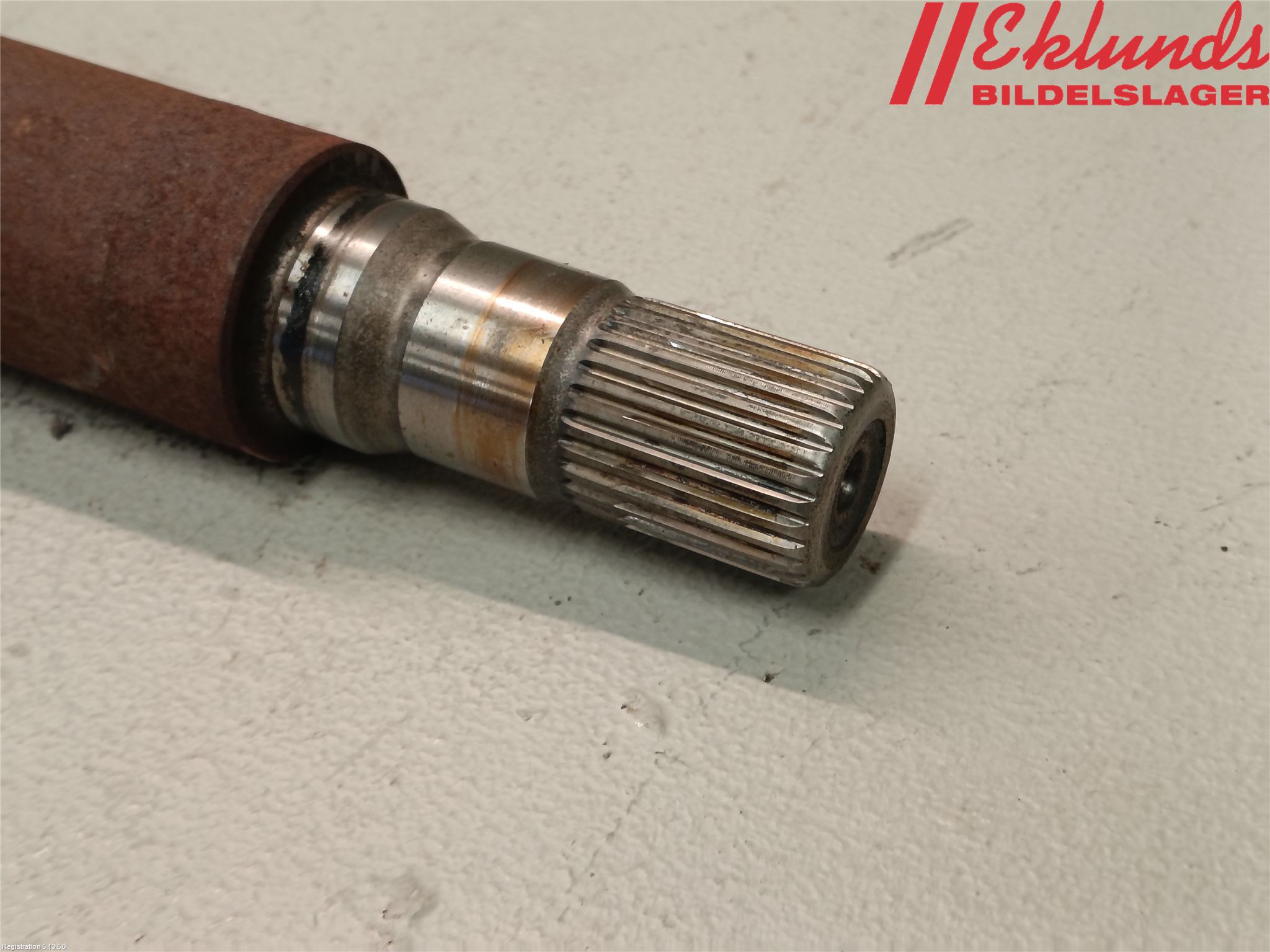 Volvo V60 14-18 Drivaxel Fram Höger