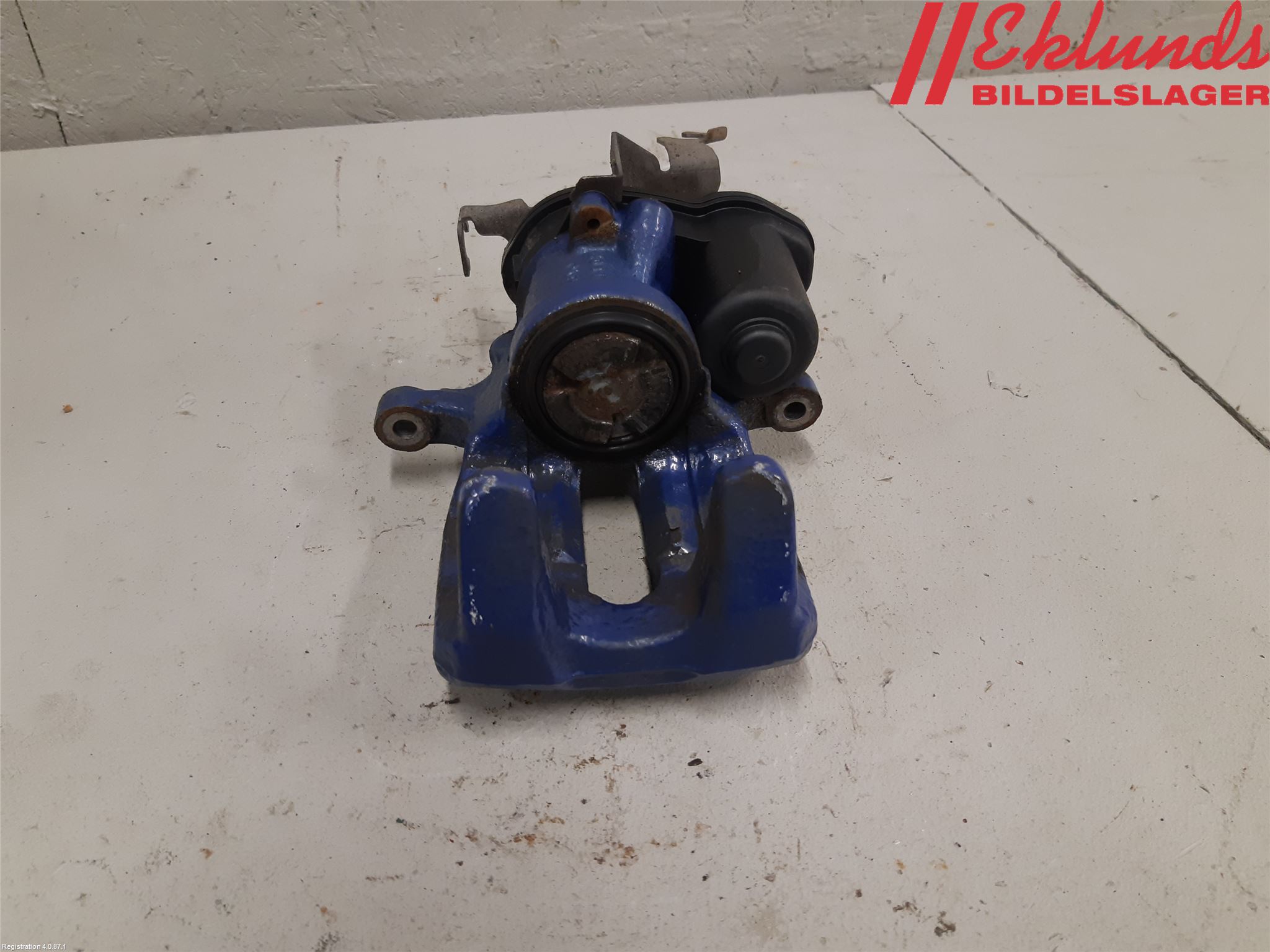 BMW 5 G30/G31/F90 17-23 Bromsok Bak Vänster