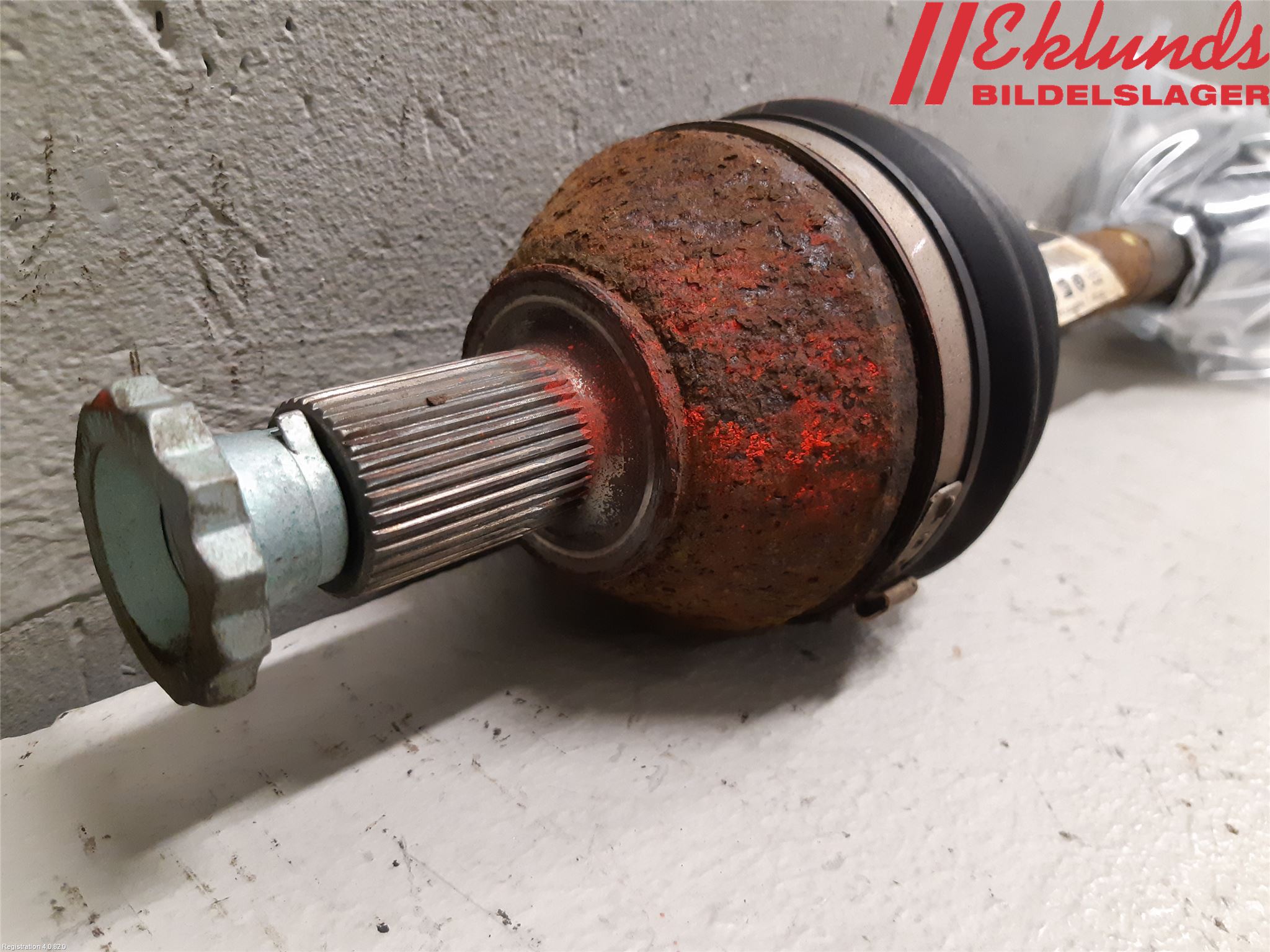 Skoda RAPID Drivaxel Fram Vänster