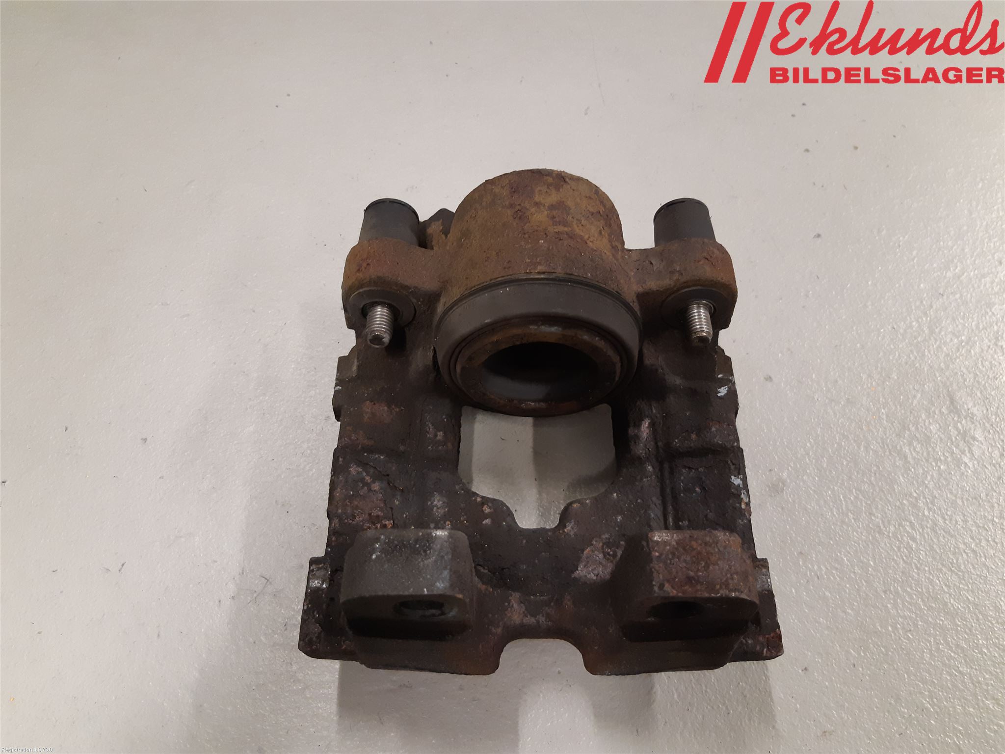 BMW 1 E87/81 5D/3D 03-11 Bromsok Fram Höger