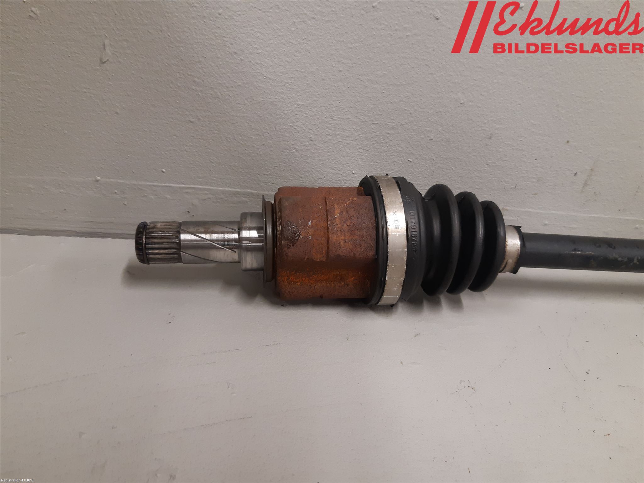 Opel CORSA D 07-14 Drivaxel Fram Höger