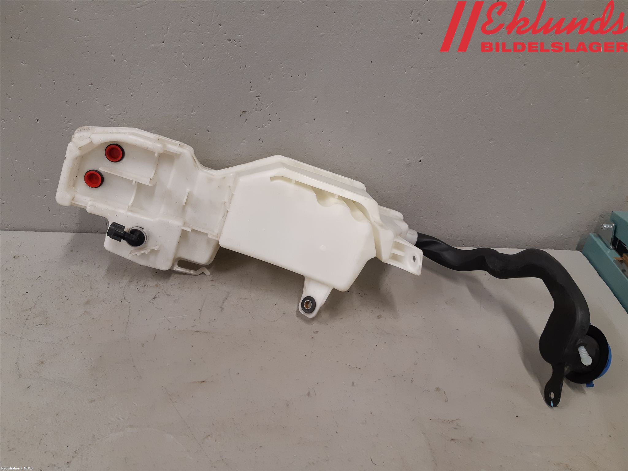 Volvo V60 19- Spolartank Vindruta-Strål