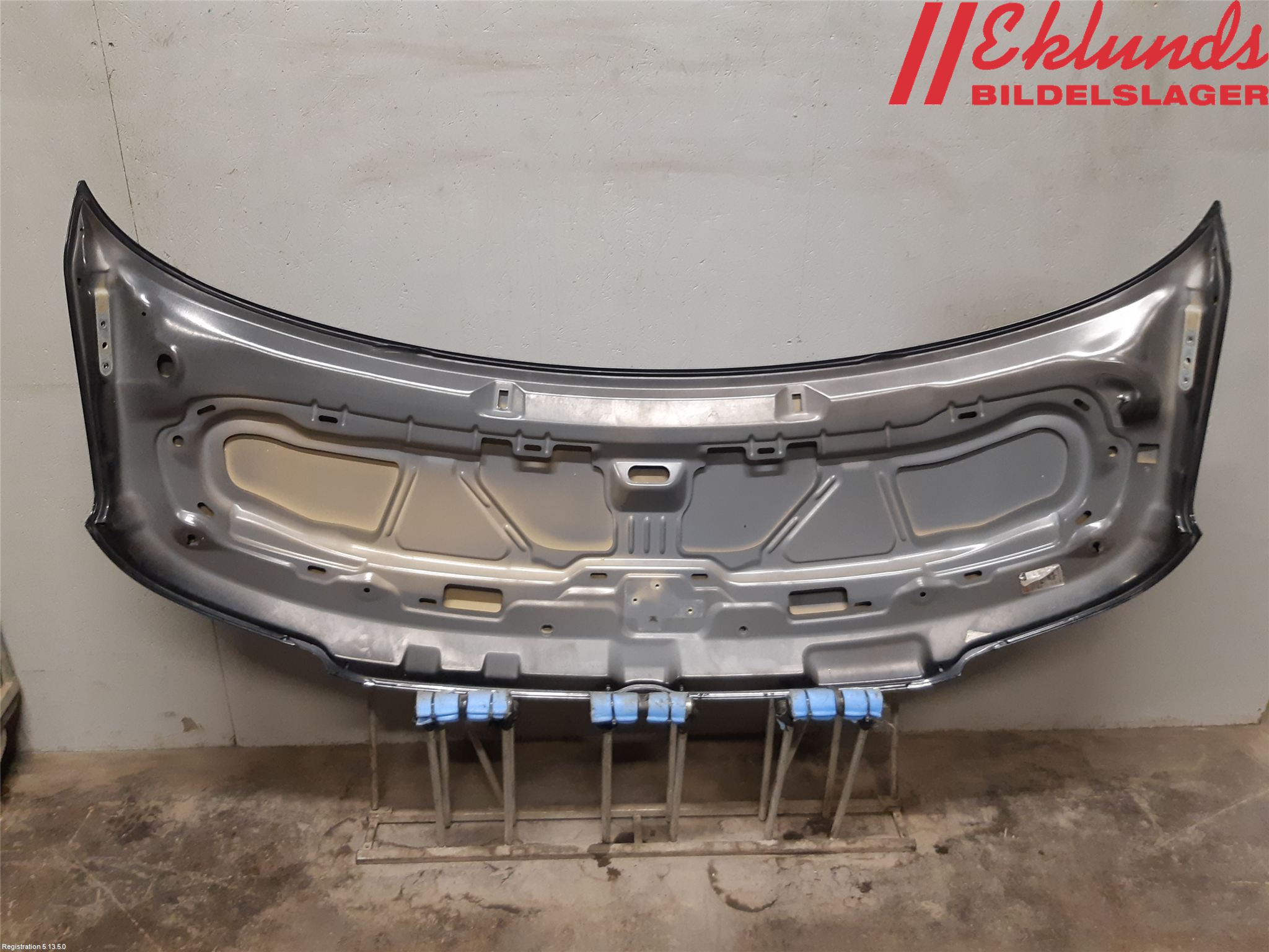 Volkswagen VW TRANSP/CARAVELLE (T5) 04-15 Huv Fram