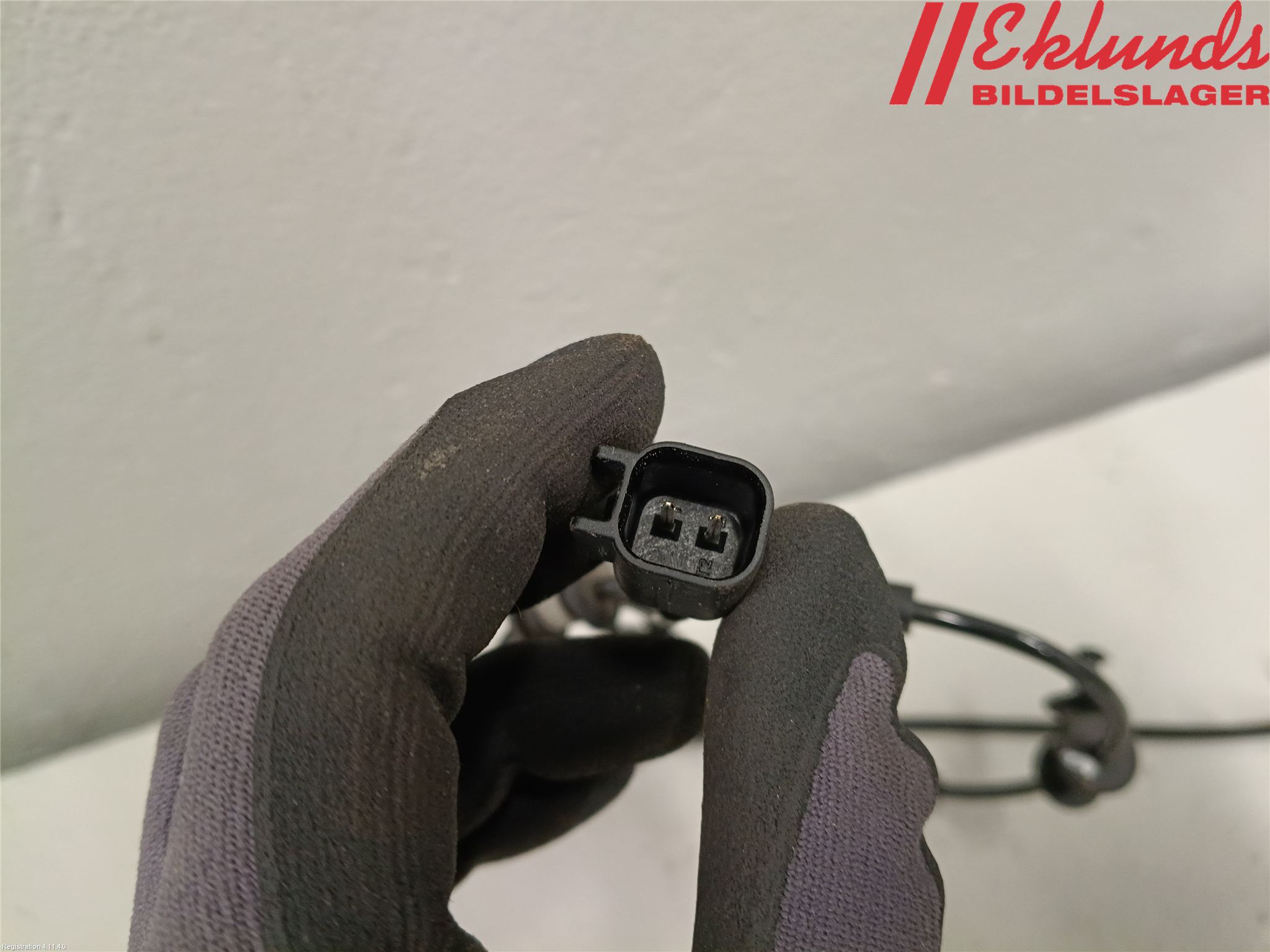Tesla MODEL Y 21- Abs Sensor