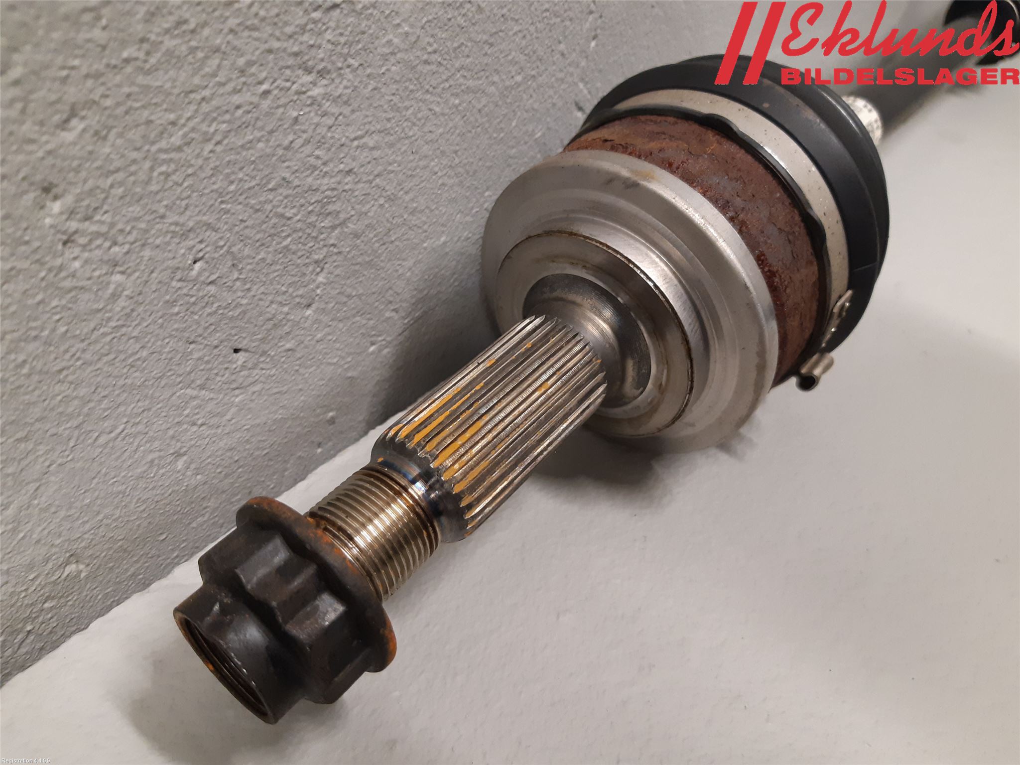 Toyota YARIS XP21 20- Drivaxel Fram Höger