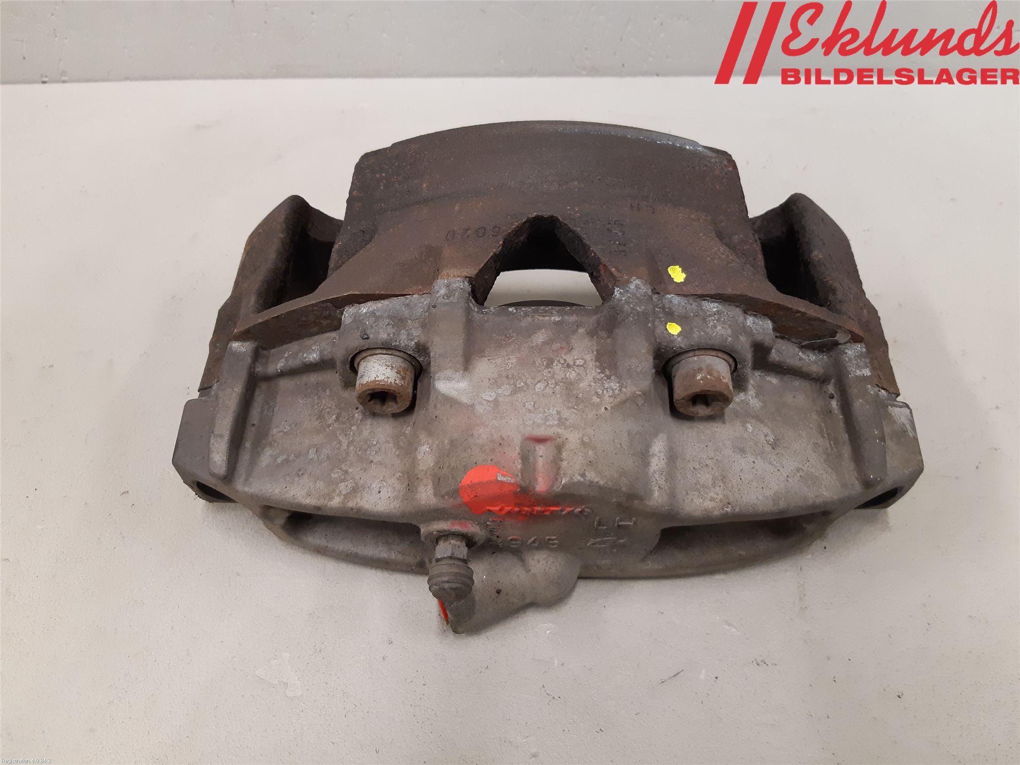 Volvo V70 08-13 Bromsok Fram Vänster