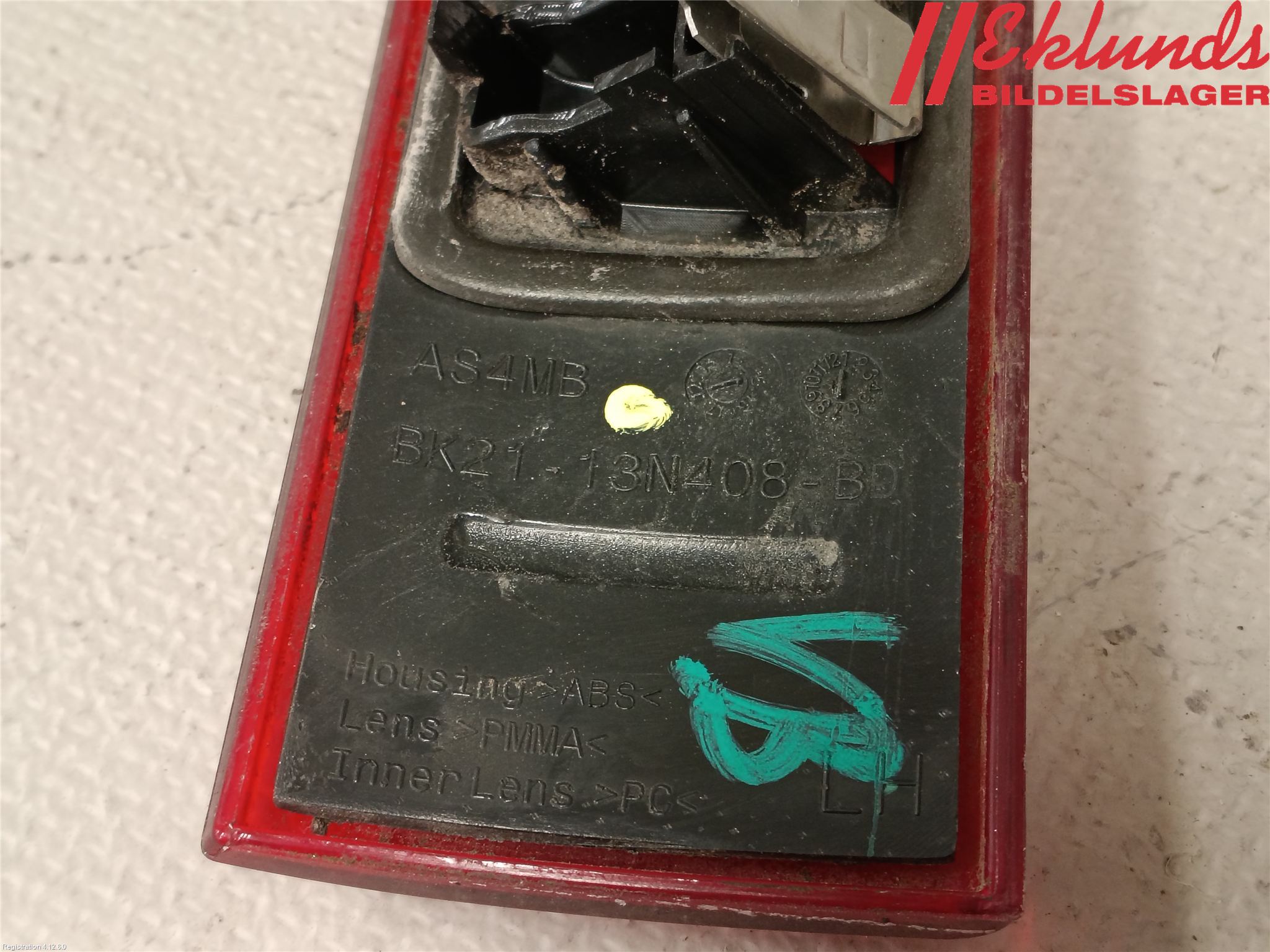 Ford TRANSIT SKÅP/BUSS 14-22 Bromsljus Bakruta