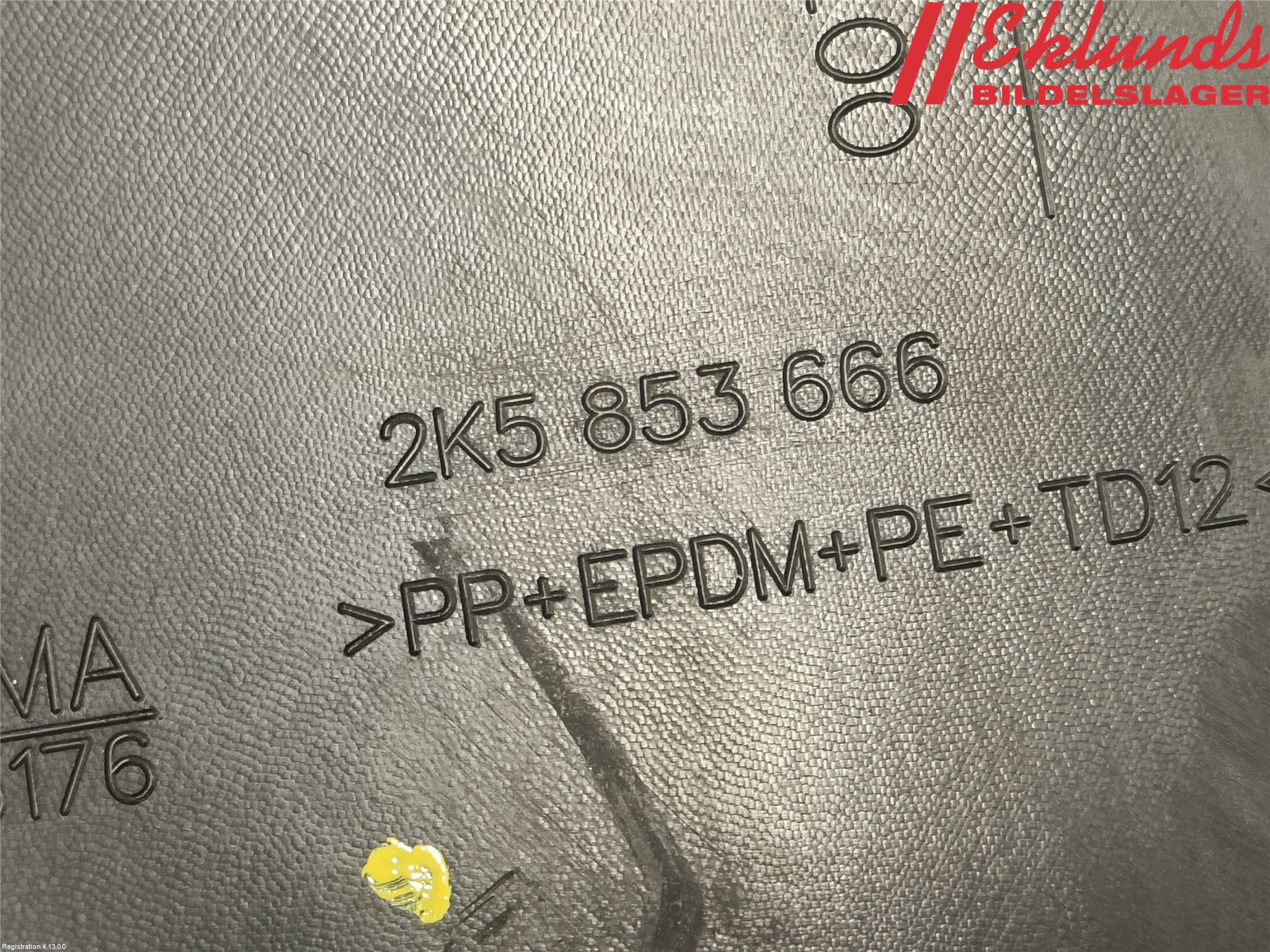 Volkswagen VW CADDY 11-15 Stötfångardel Fram Hö