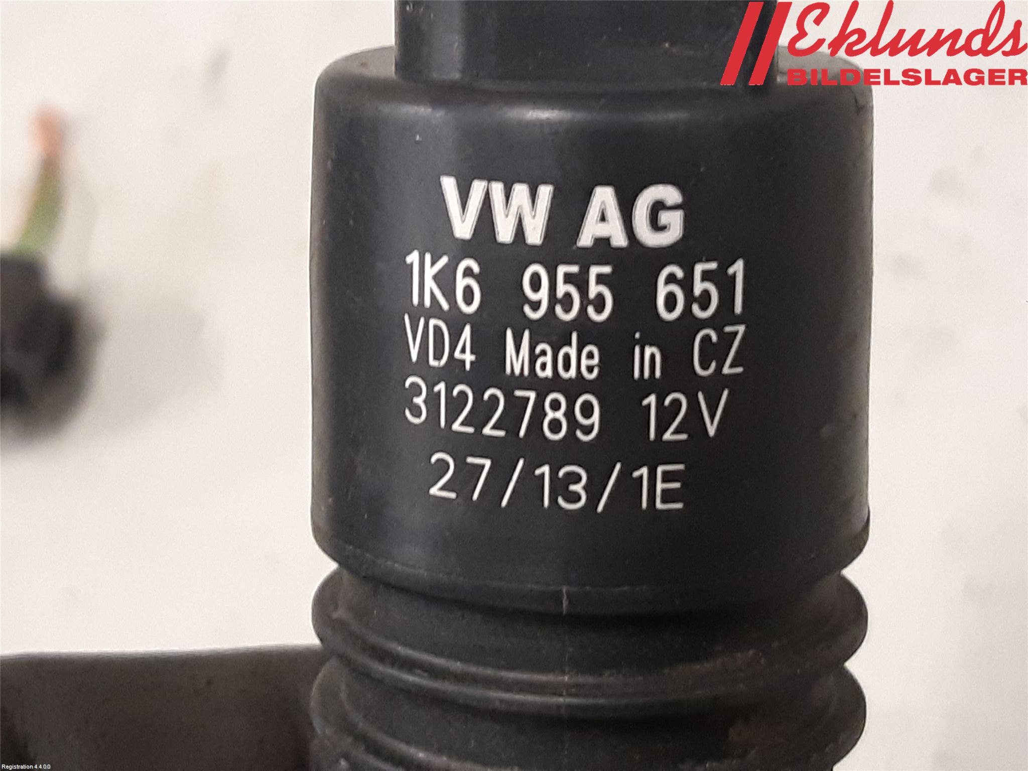 Volkswagen VW PASSAT 11-14 Spolarpump Vindruta