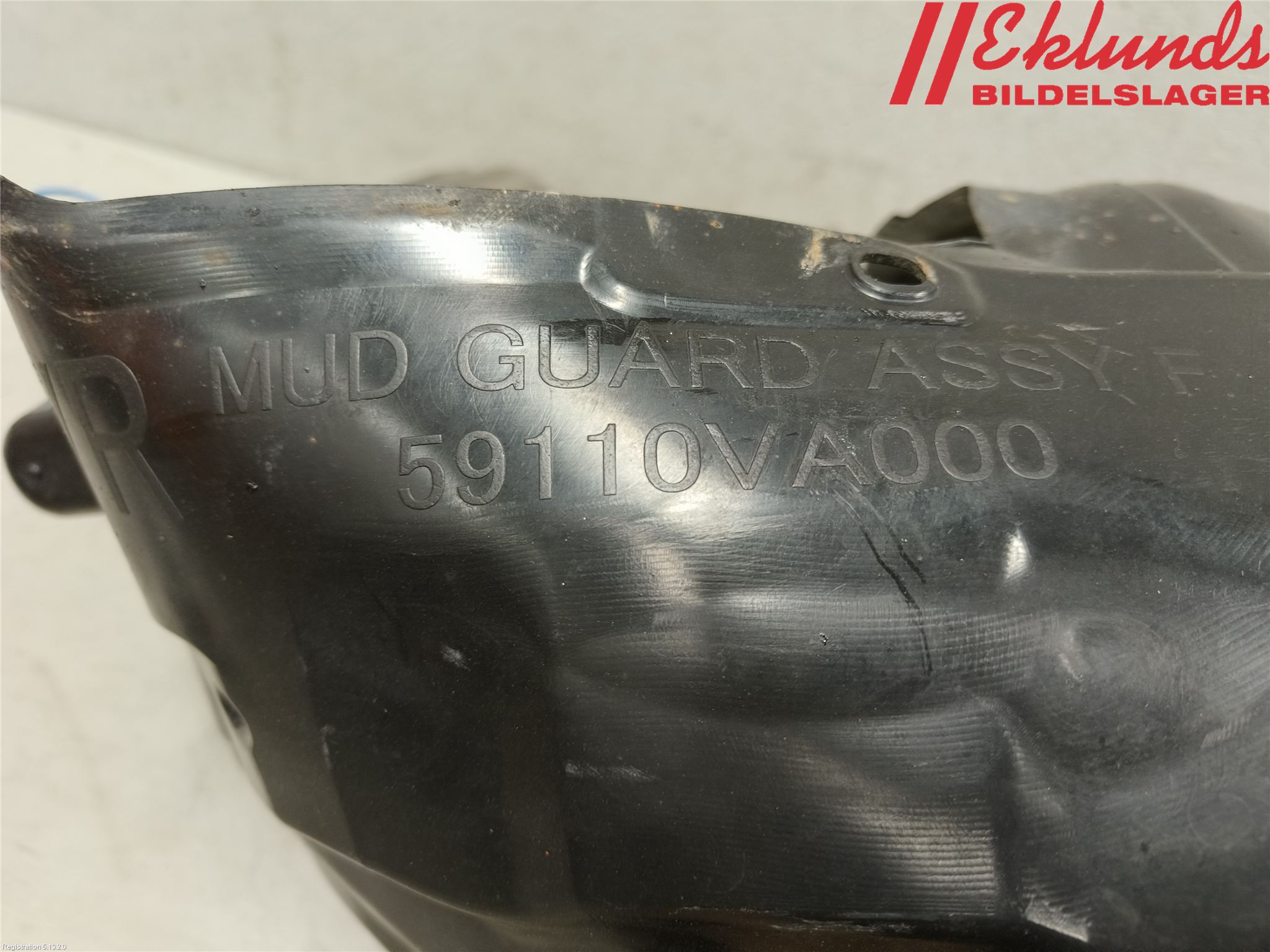 Subaru LEVORG 14-20 Skärm Inner