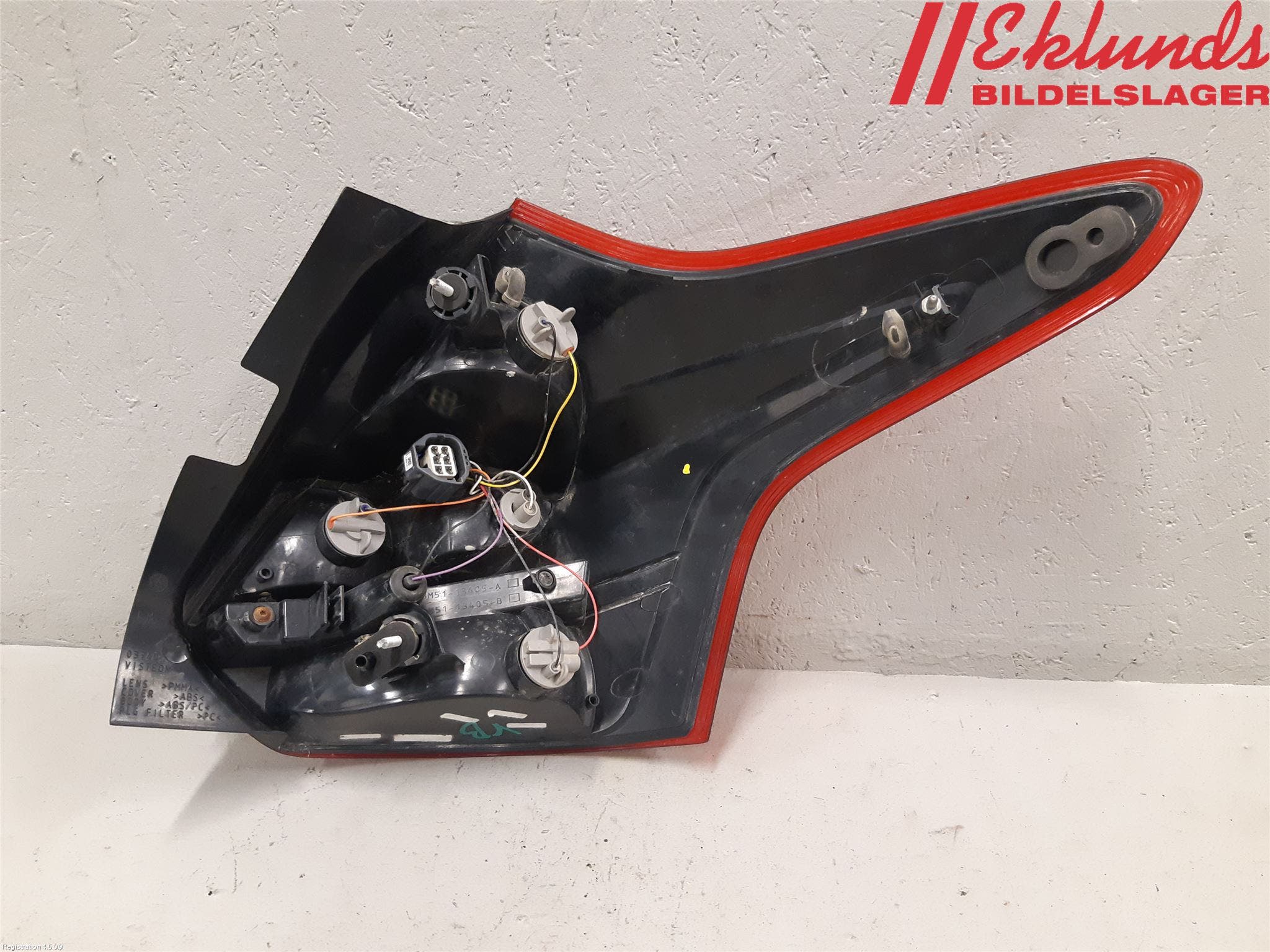 Ford FOCUS 11-14 Bakljus Vänster