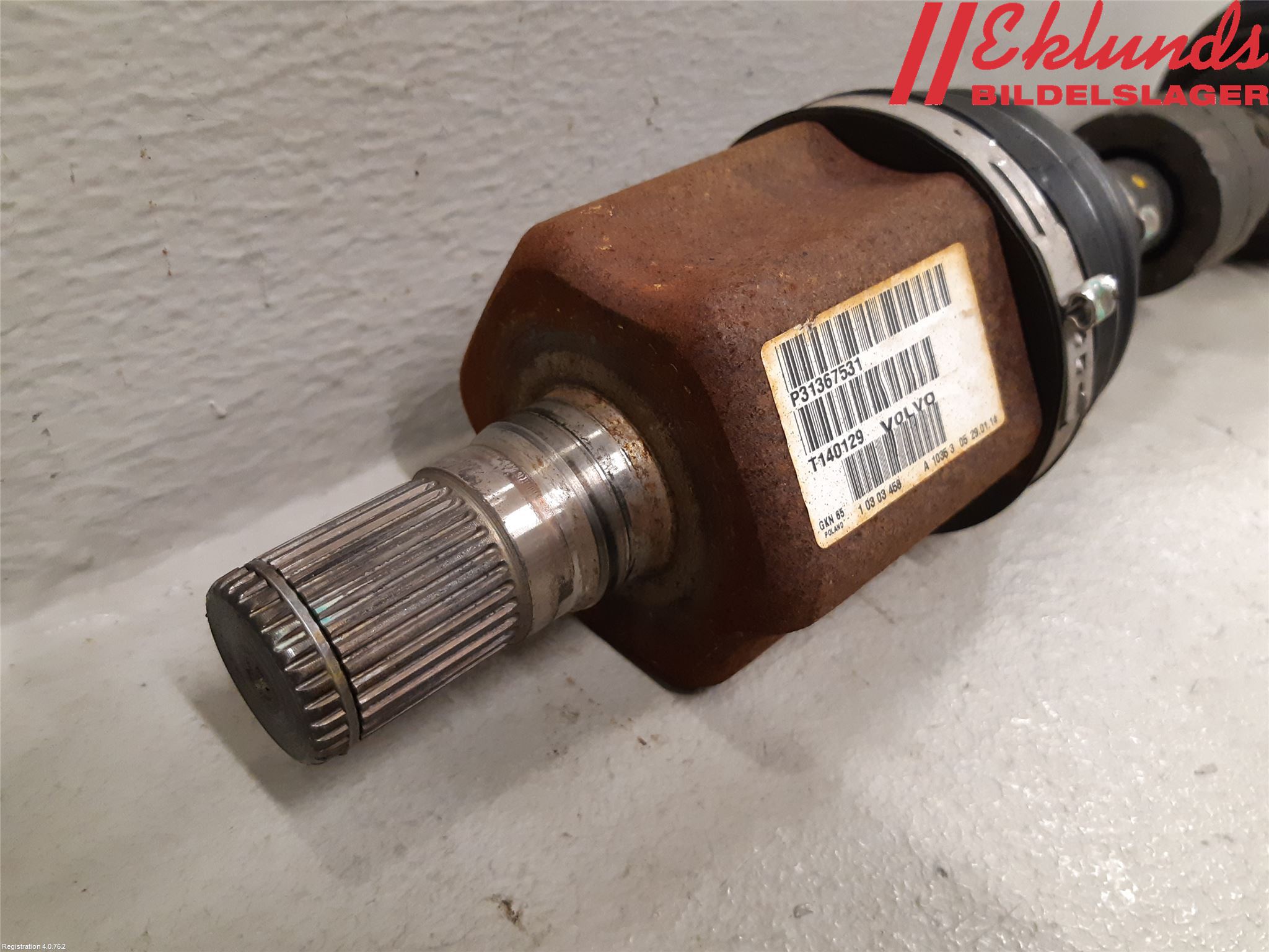 Volvo V60 11-13 Drivaxel Fram Vänster