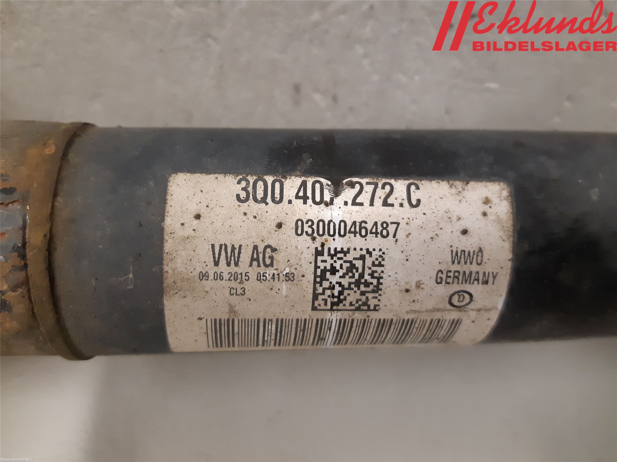 Volkswagen VW PASSAT 15-19 Drivaxel Fram Höger