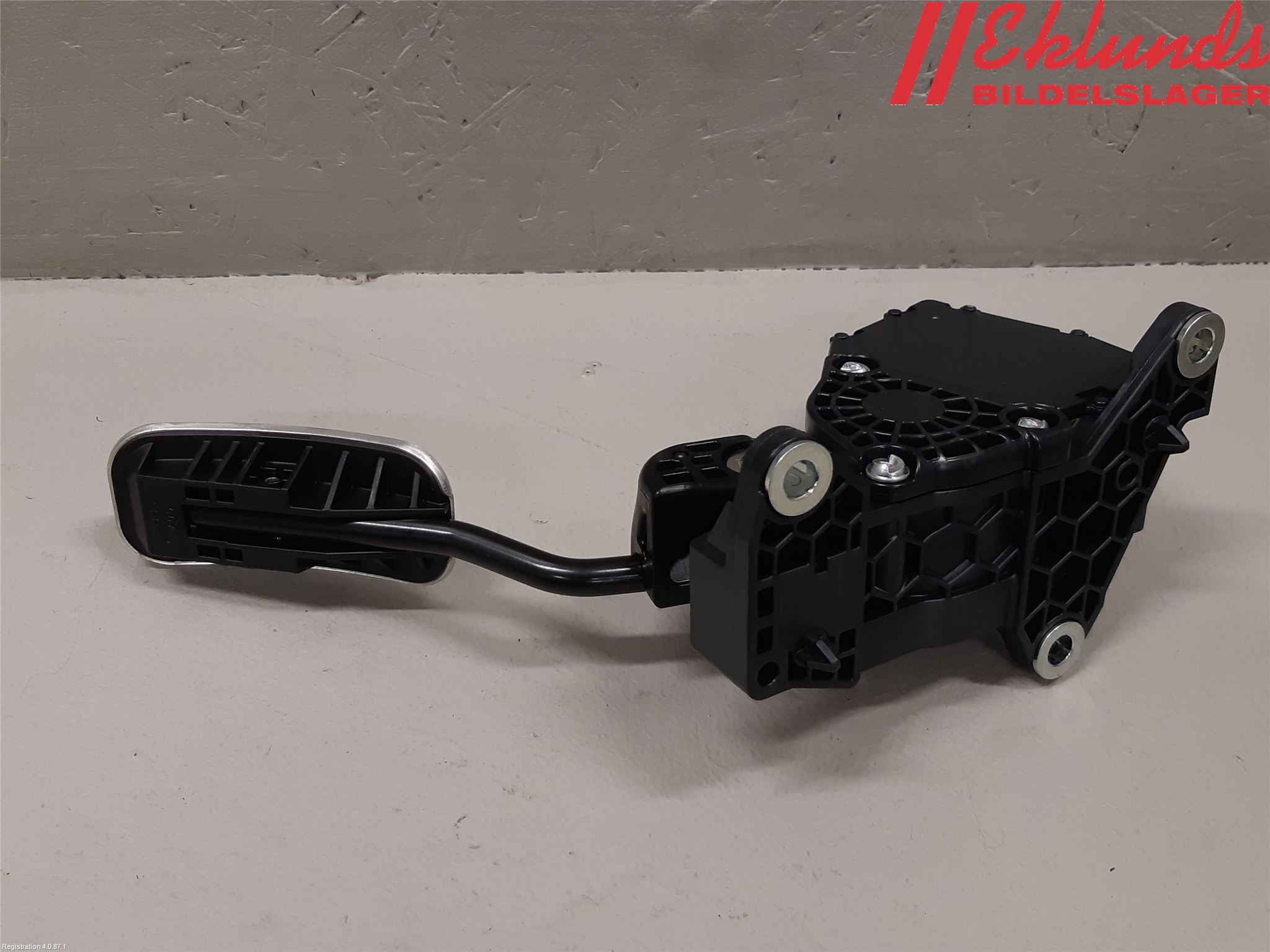 Toyota YARIS XP21 20- Gaspedal