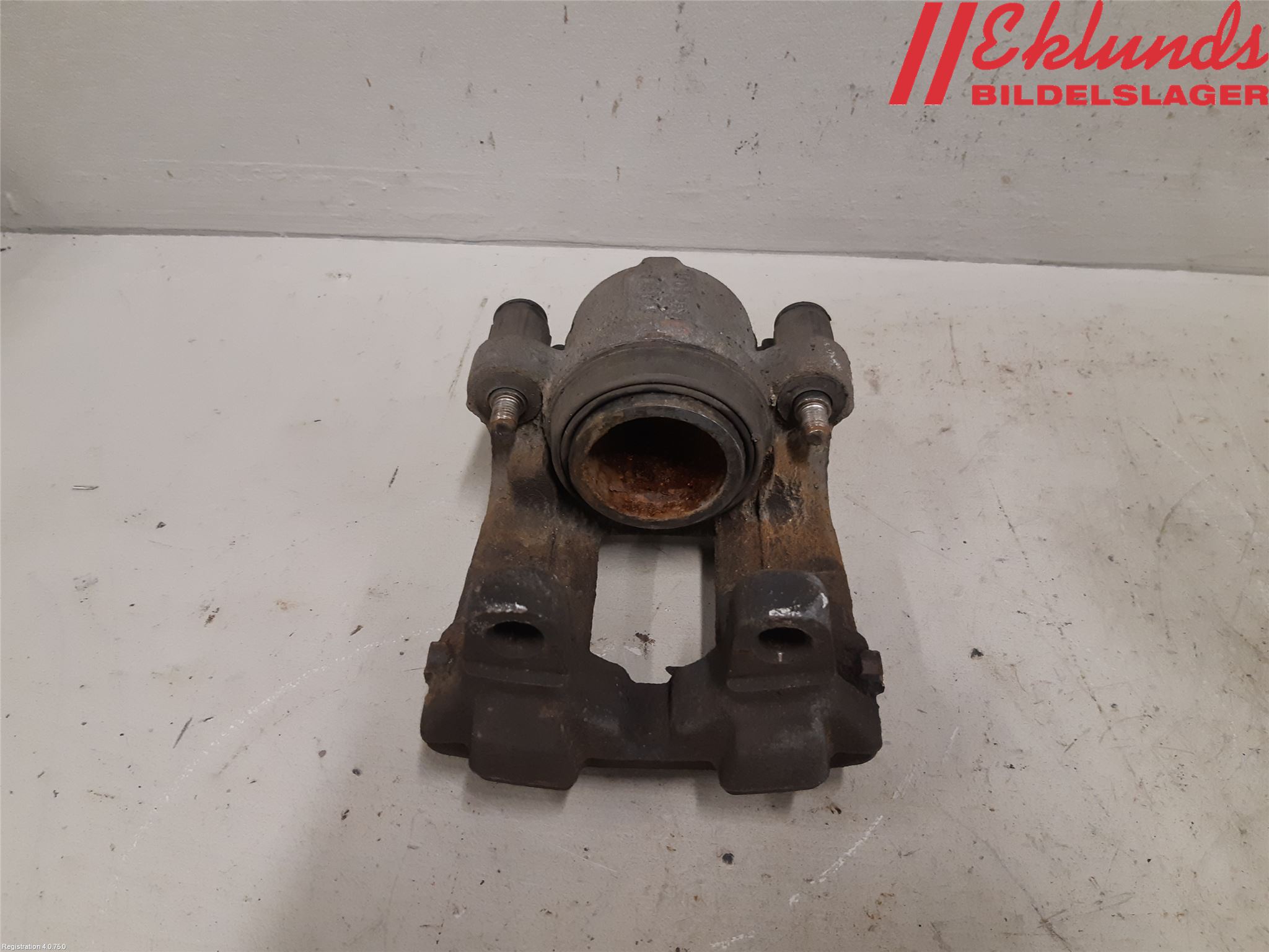 BMW 3 F30/F31/F80 12-19 Bromsok Fram Vänster