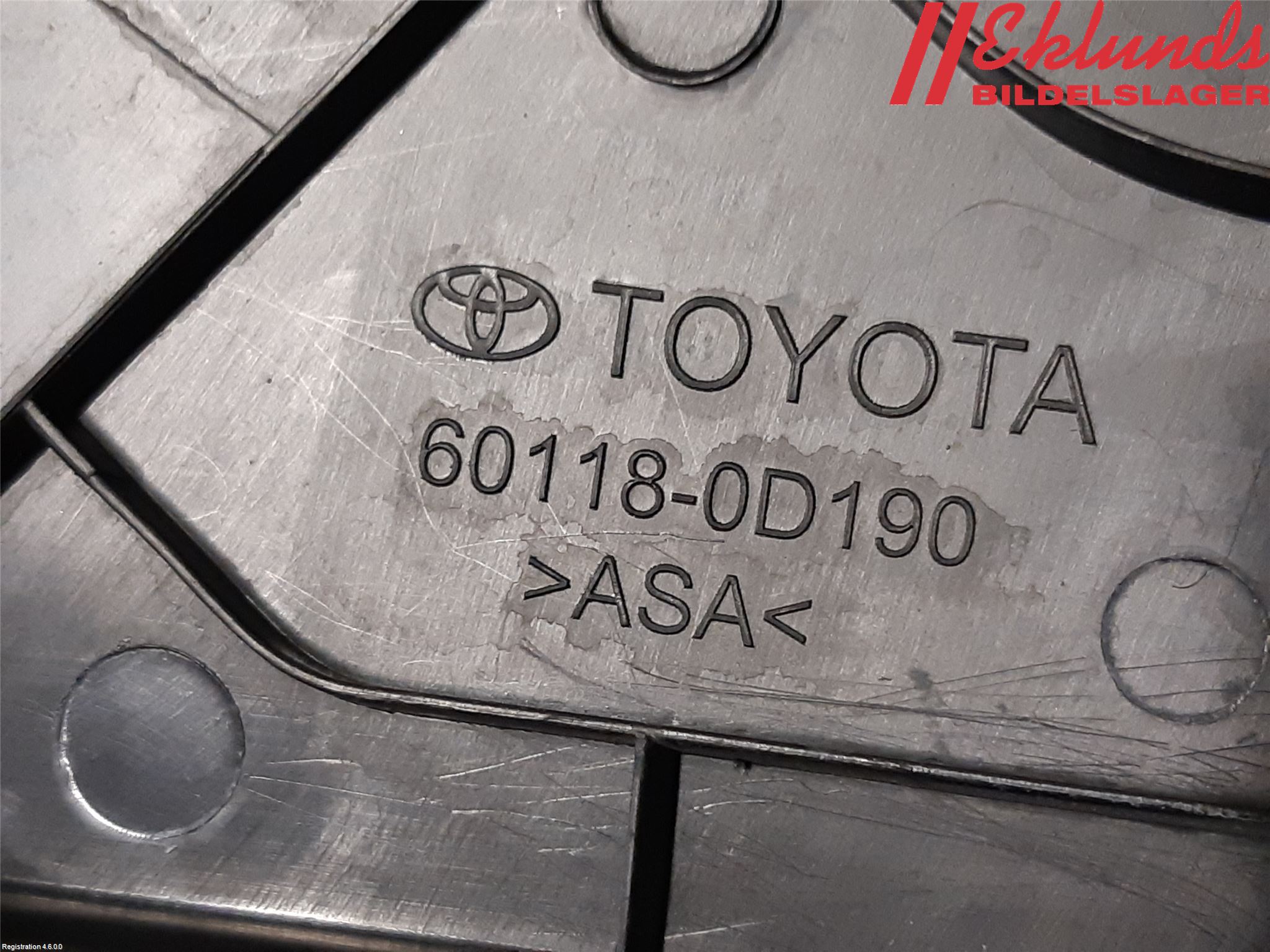 Toyota YARIS XP130 15-20 Dörr Dekorlist Fram Vä