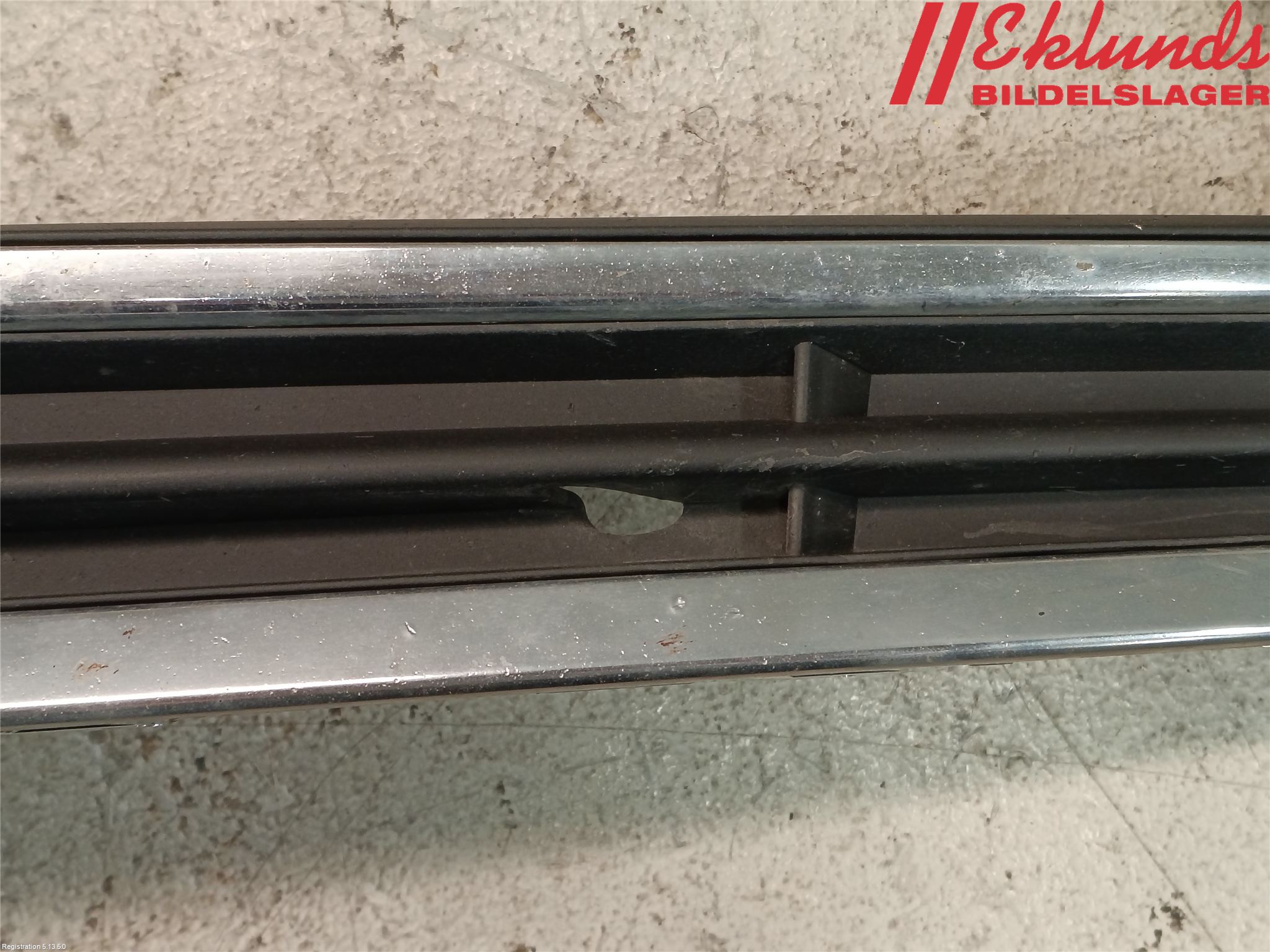 Volkswagen VW PASSAT 11-14 Dimljussarg Fram