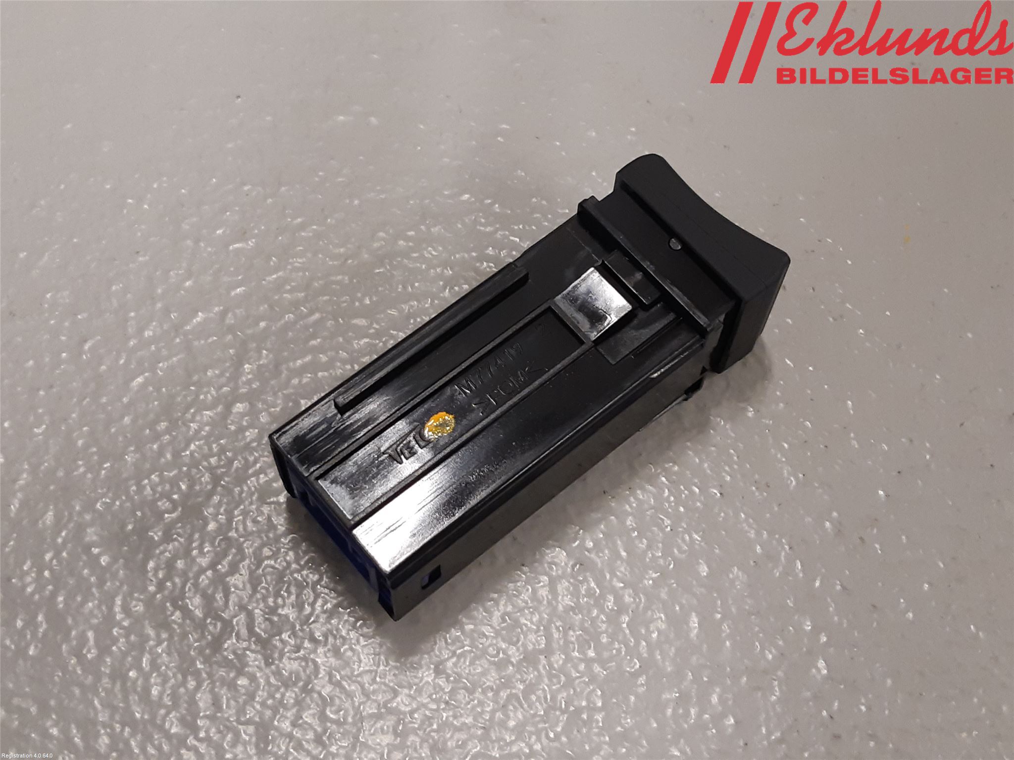 Toyota RAV4 19- Strömställare Stolvärme