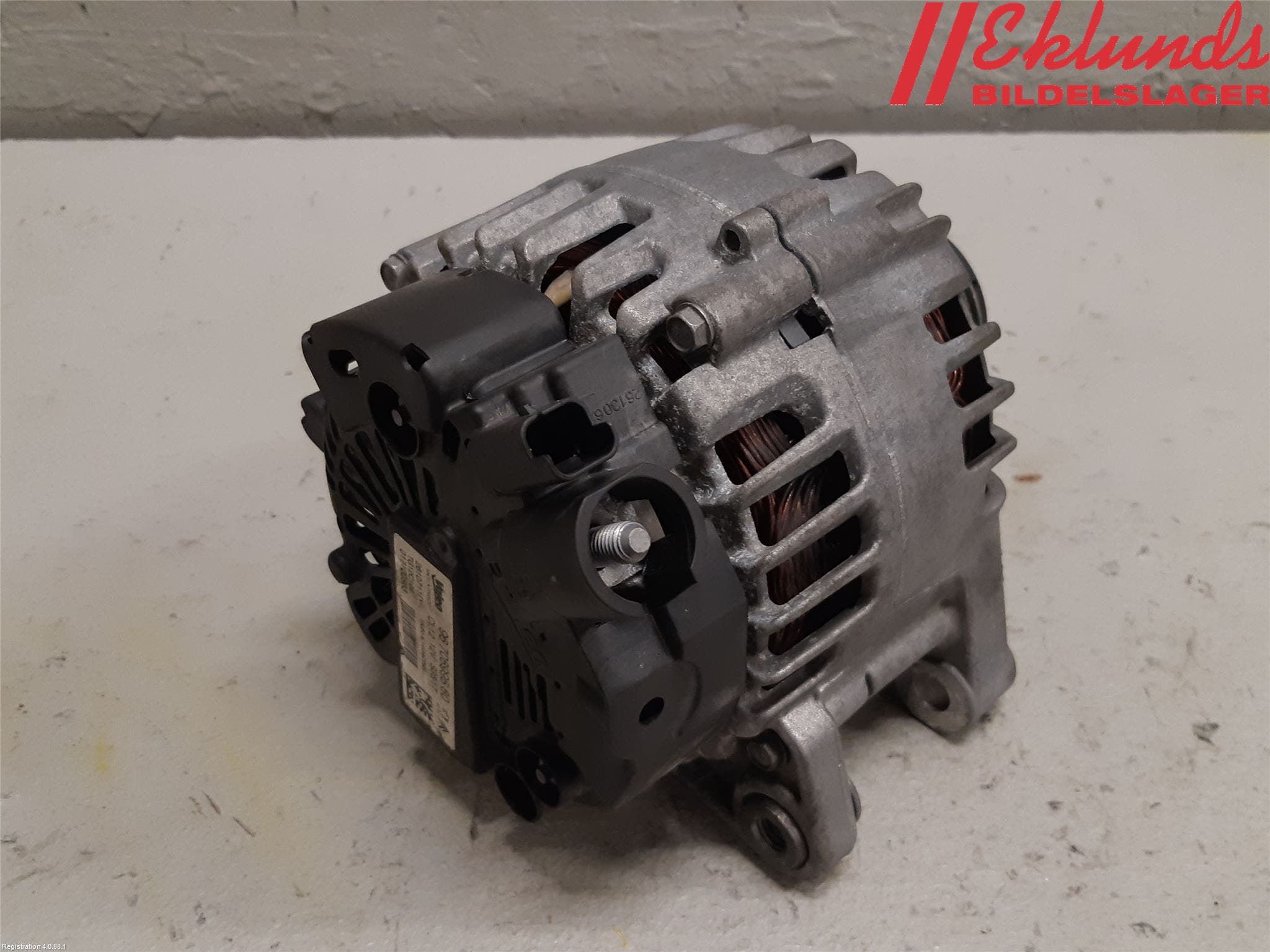 Opel CROSSLAND X 18- Generator