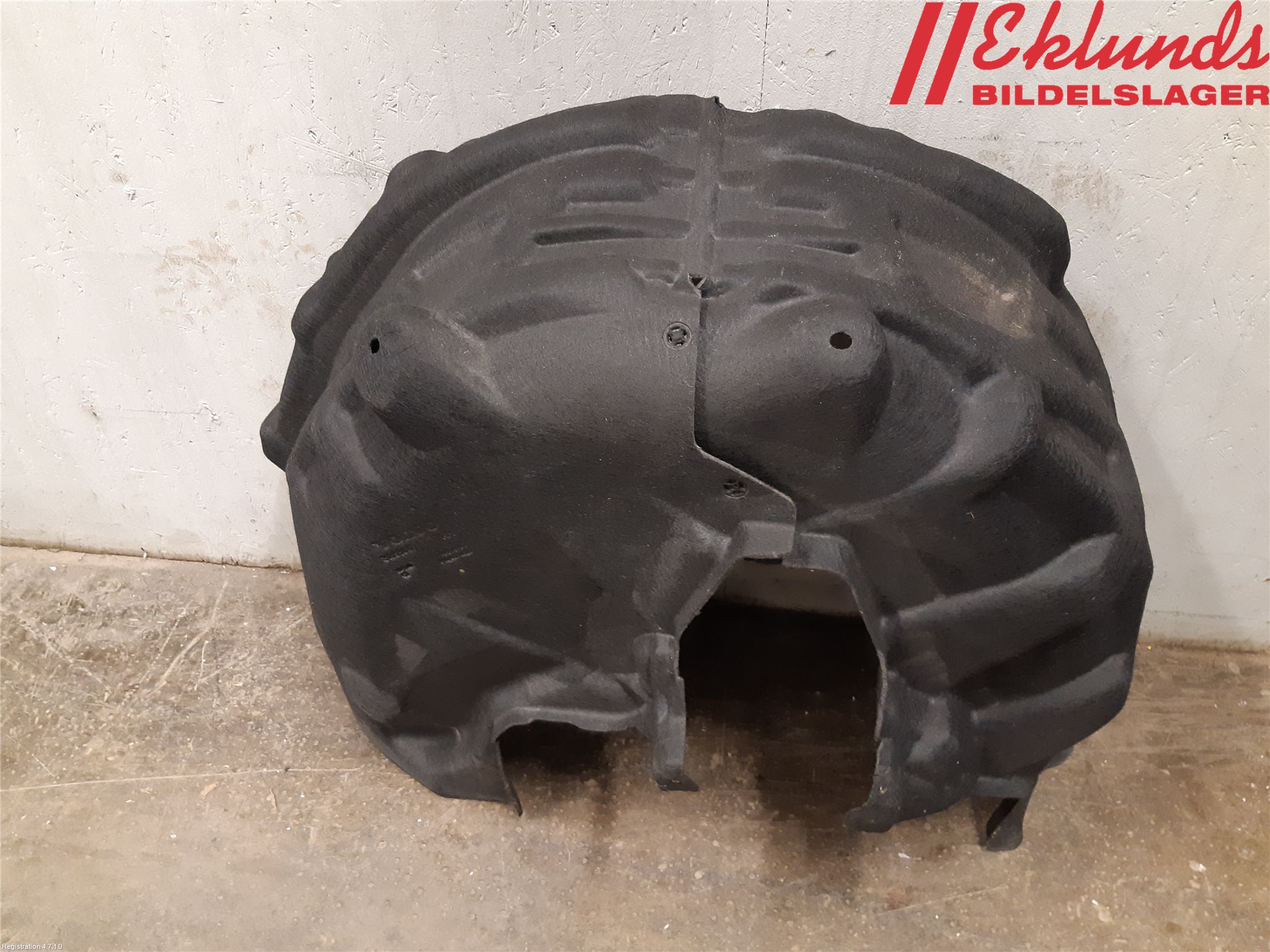 Volvo XC90/RECHARGE 16- Skärm Inner