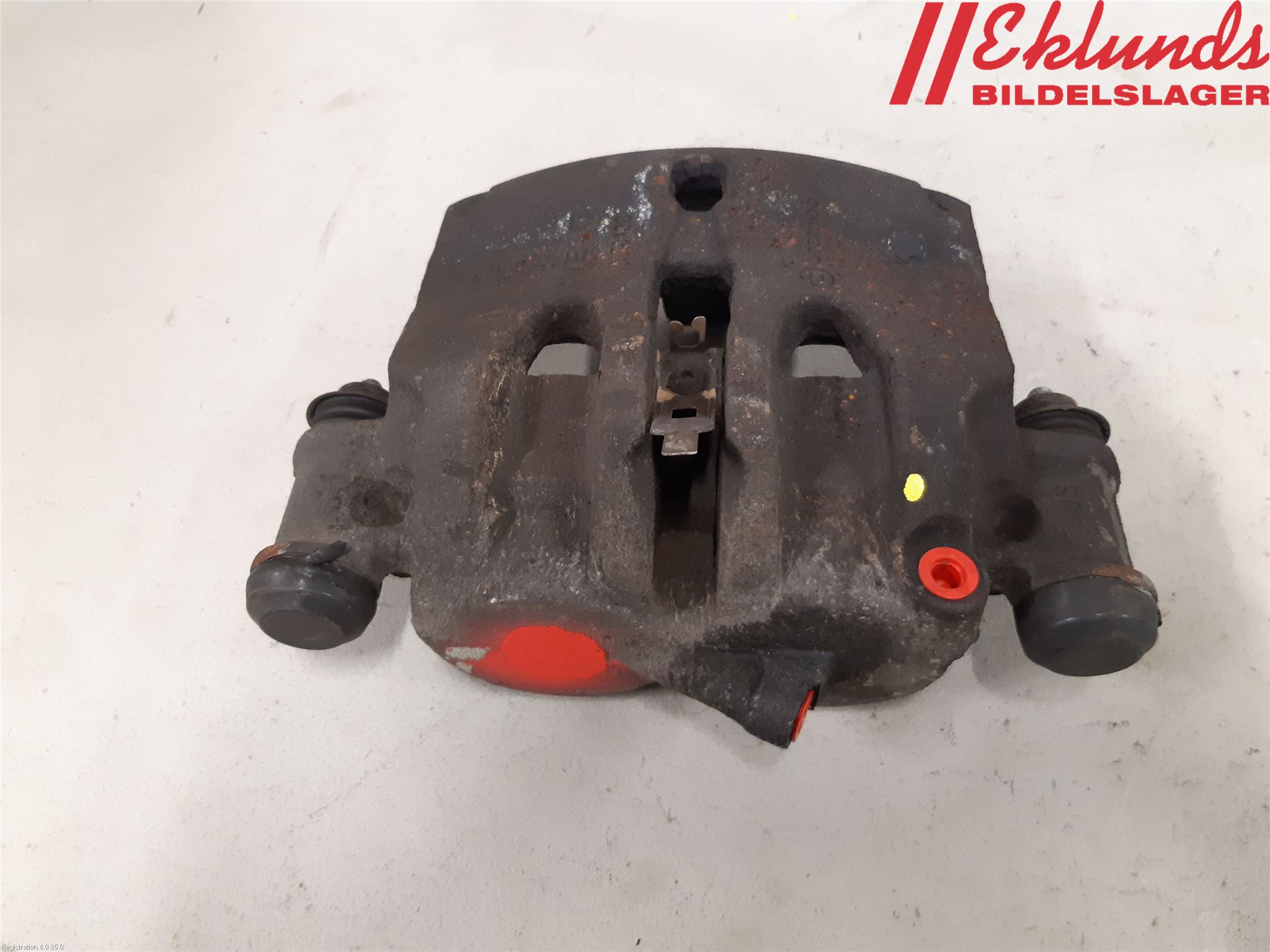 Iveco DAILY 14->> Bromsok Fram Vänster