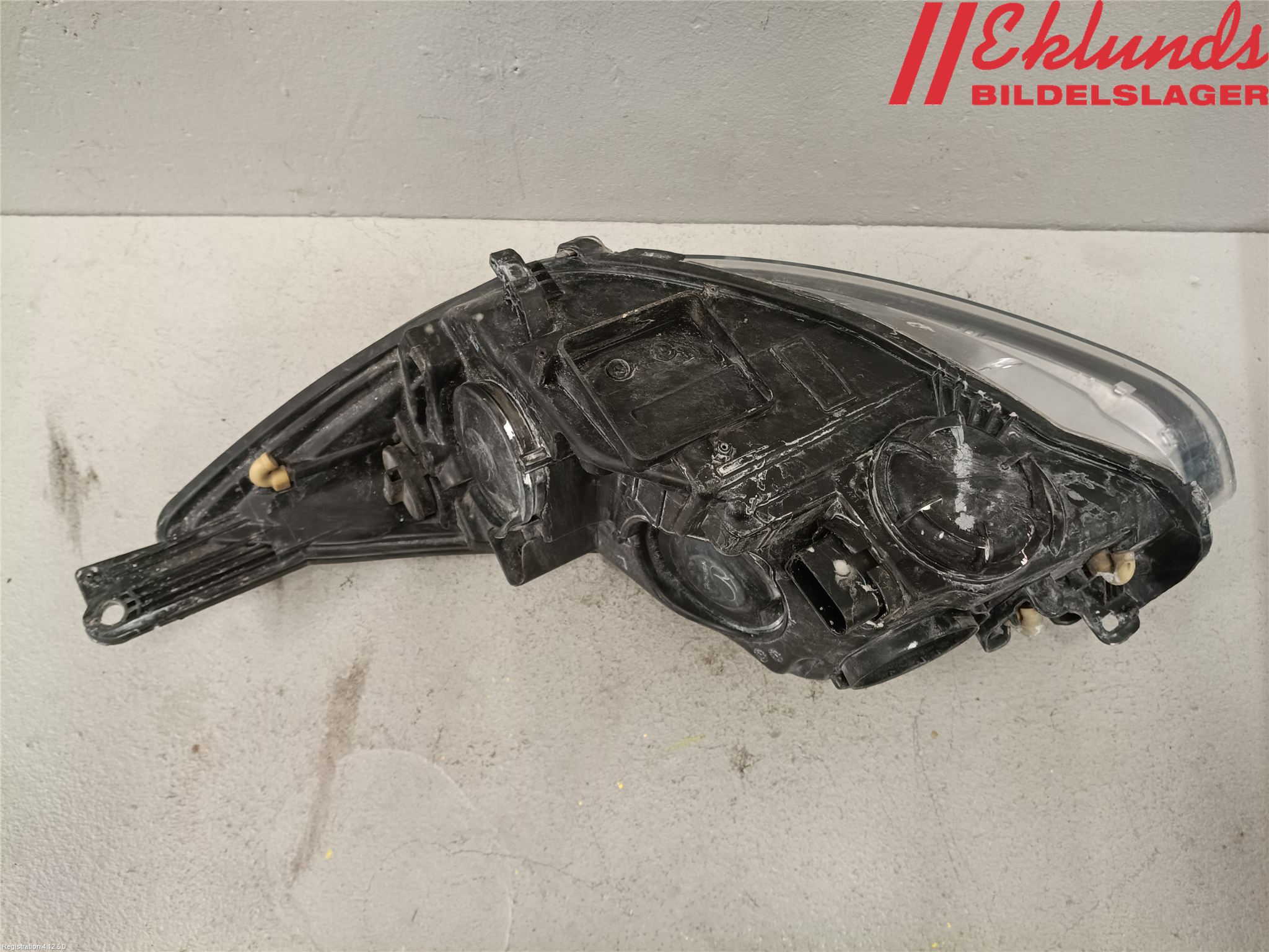 Ford FOCUS 11-14 Strålkastare Höger