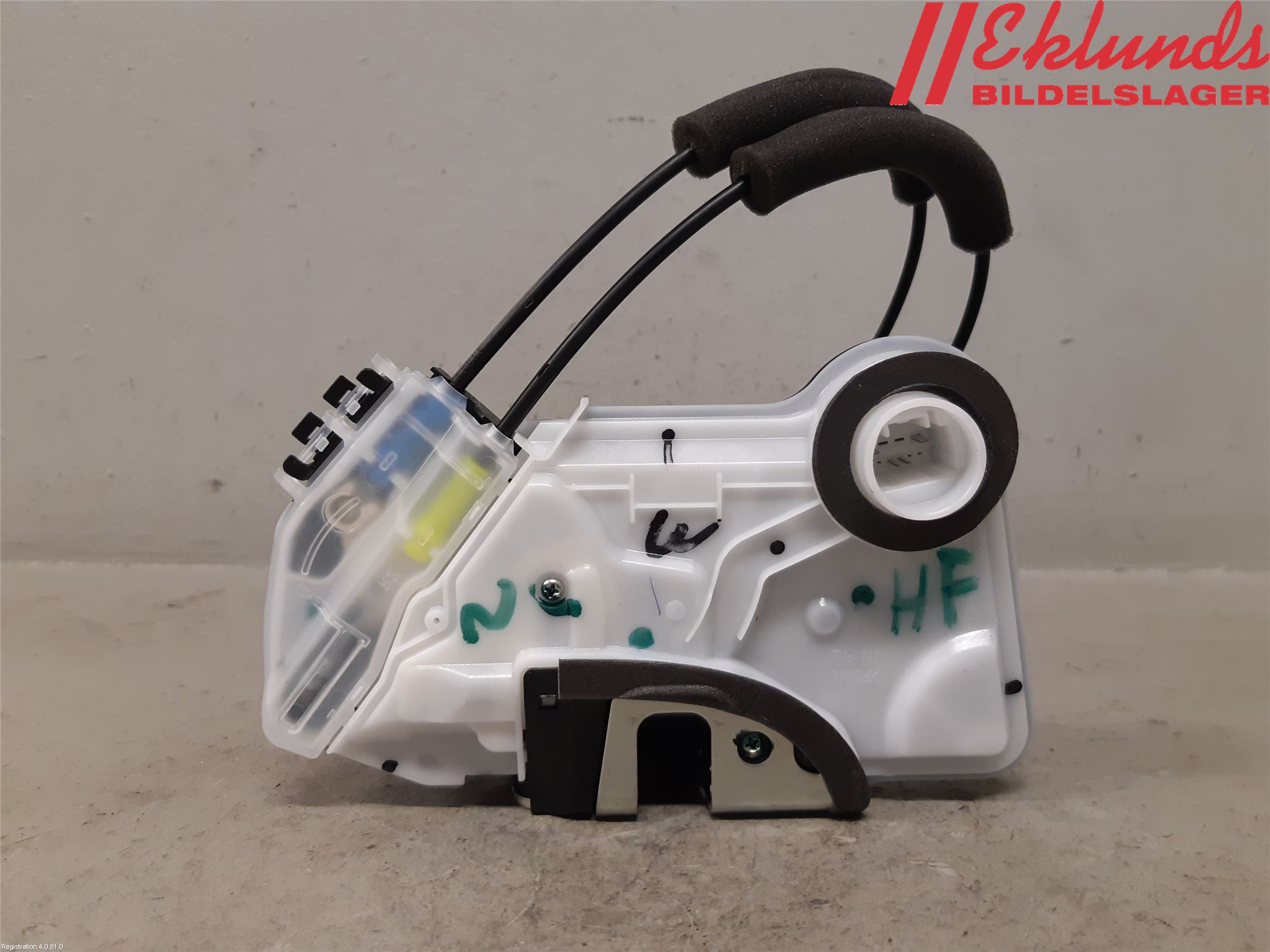 Toyota COROLLA 19- Låskista-Dörrlås