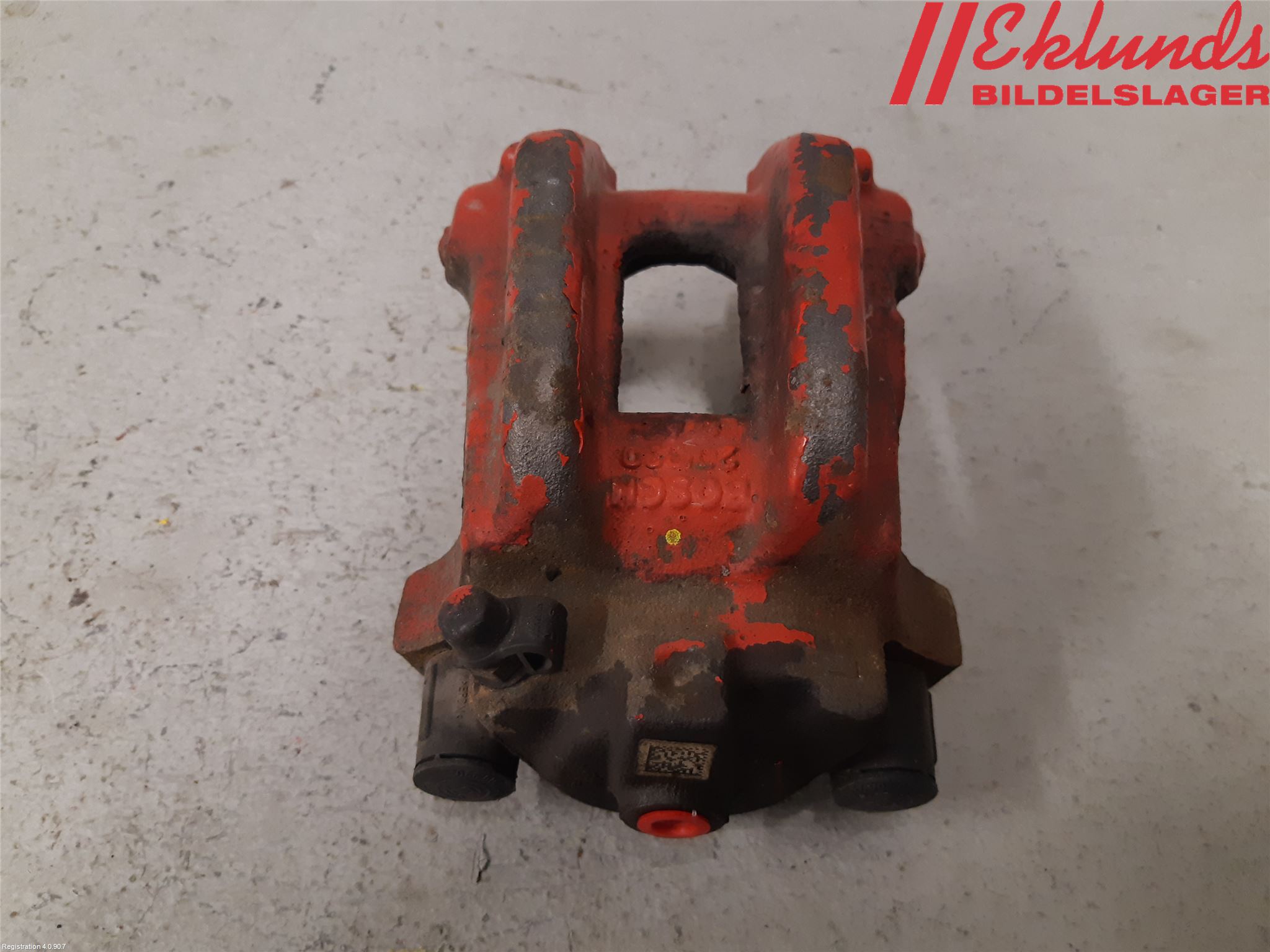 BMW 3 F30/F31/F80 12-19 Bromsok Bak Vänster