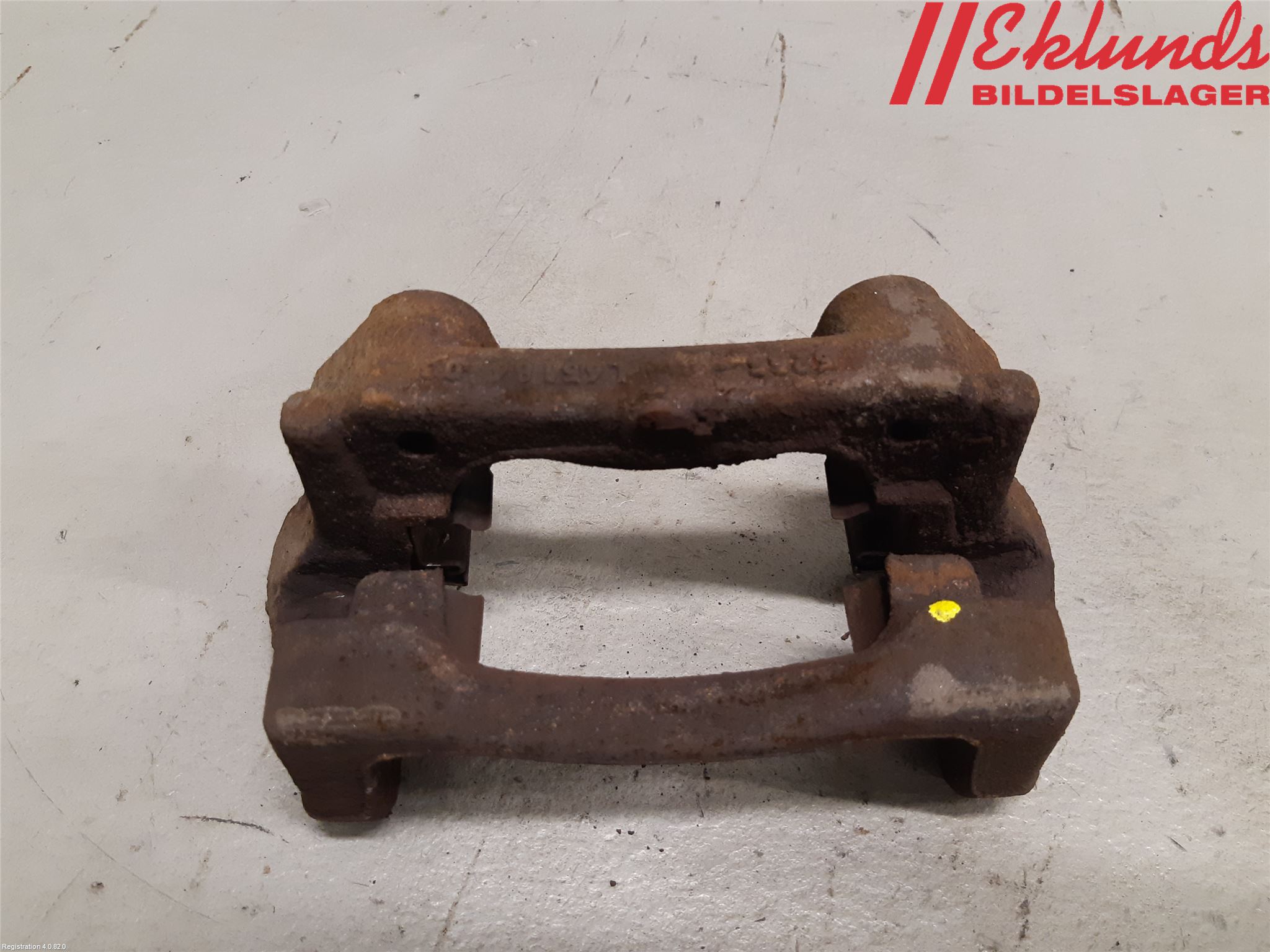 Toyota AURIS 13-19 Bromsokshållare