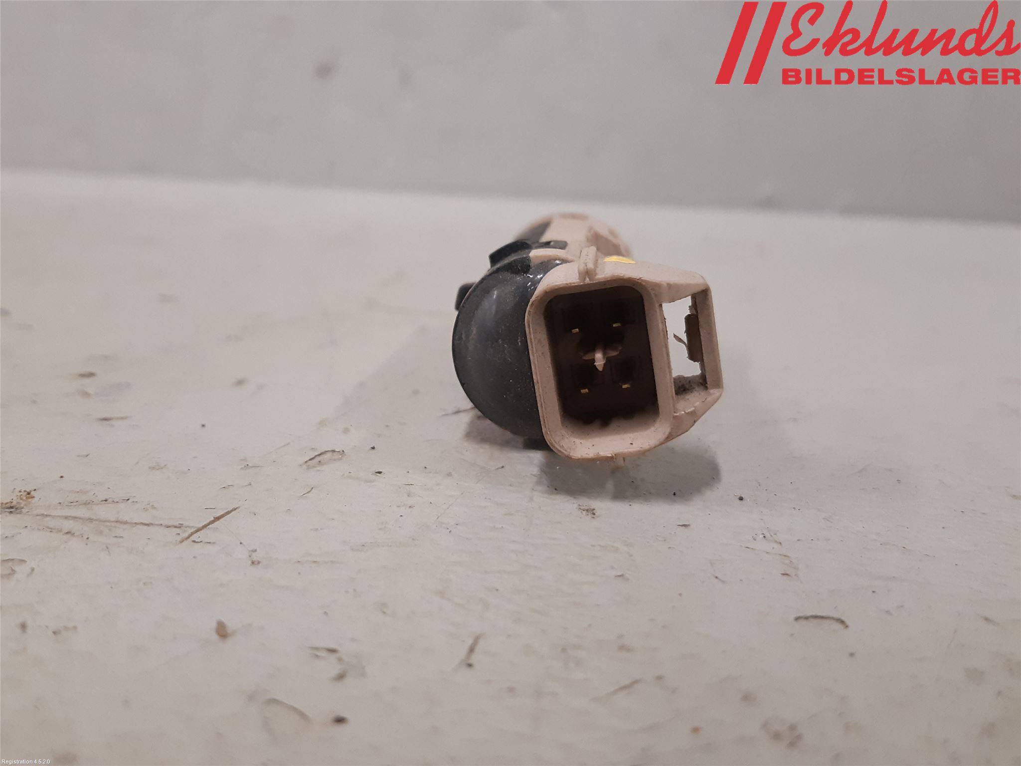 Kia CEED 06-12 Parkeringshjälp Backsensor