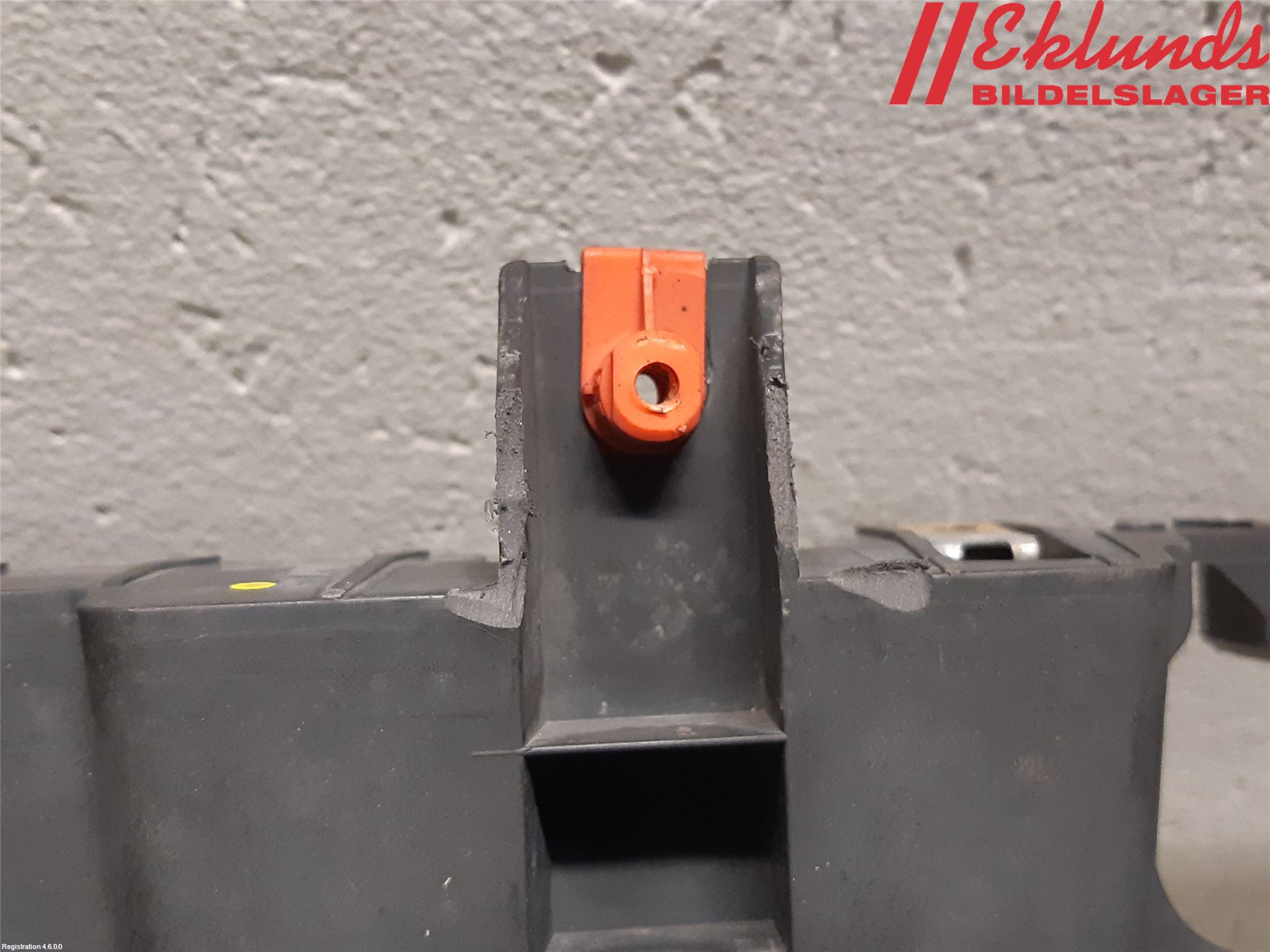 Opel ASTRA J 10-15 Stötfångardel Fram Mitt
