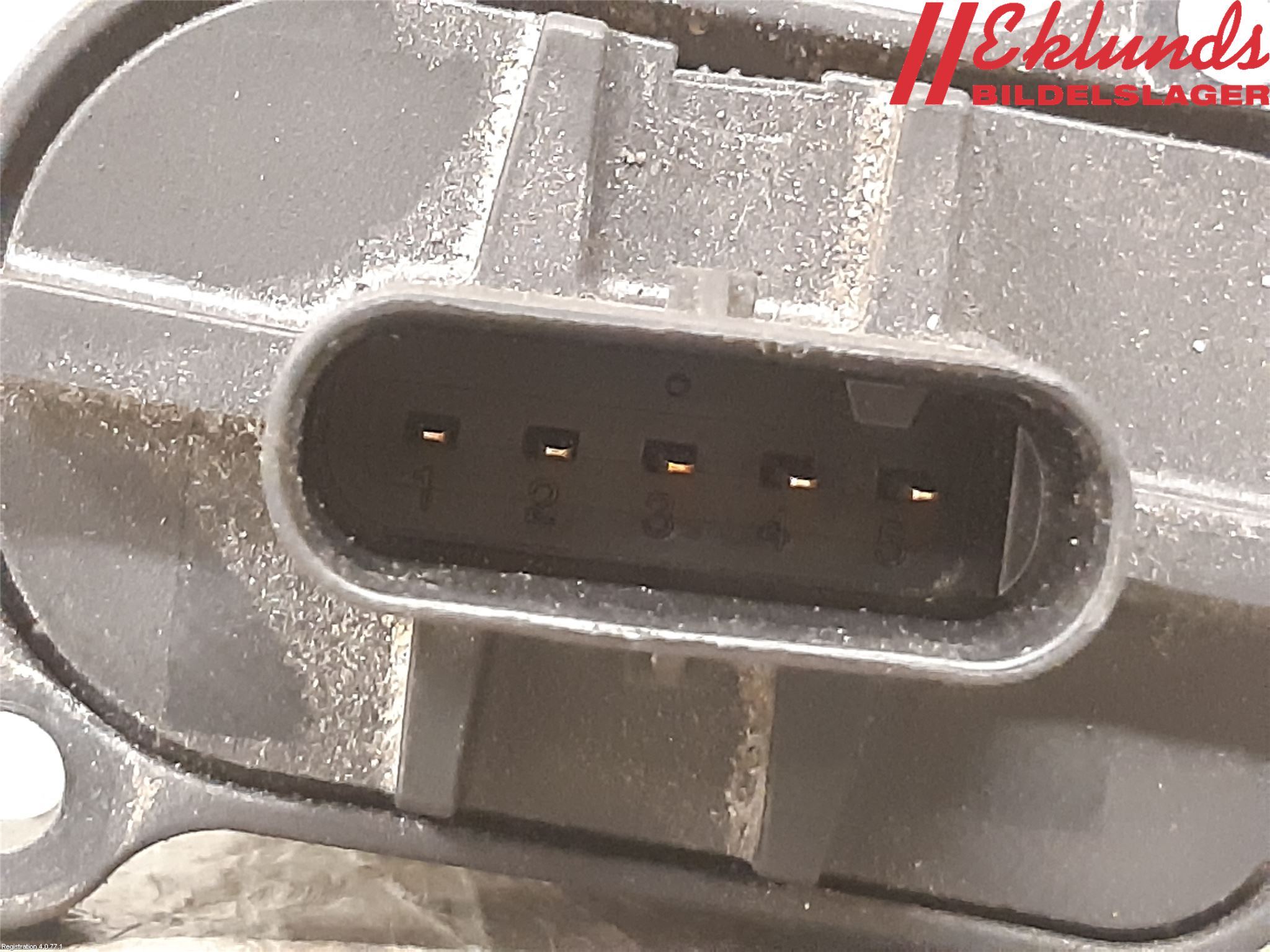 BMW 3 F30/F31/F80 12-19 Injluftmassamätare