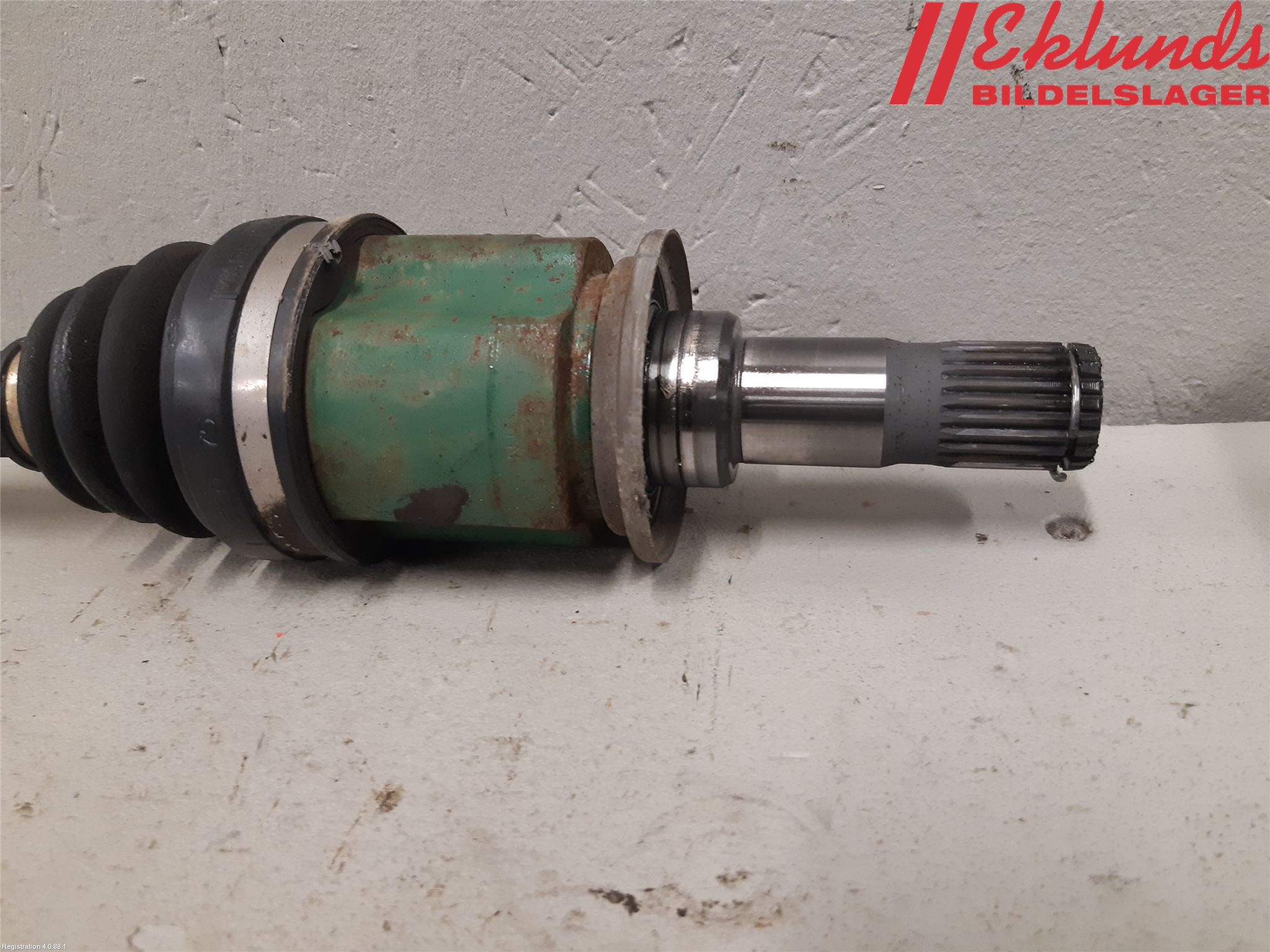 Mitsubishi OUTLANDER 13-21 Drivaxel Bak Höger