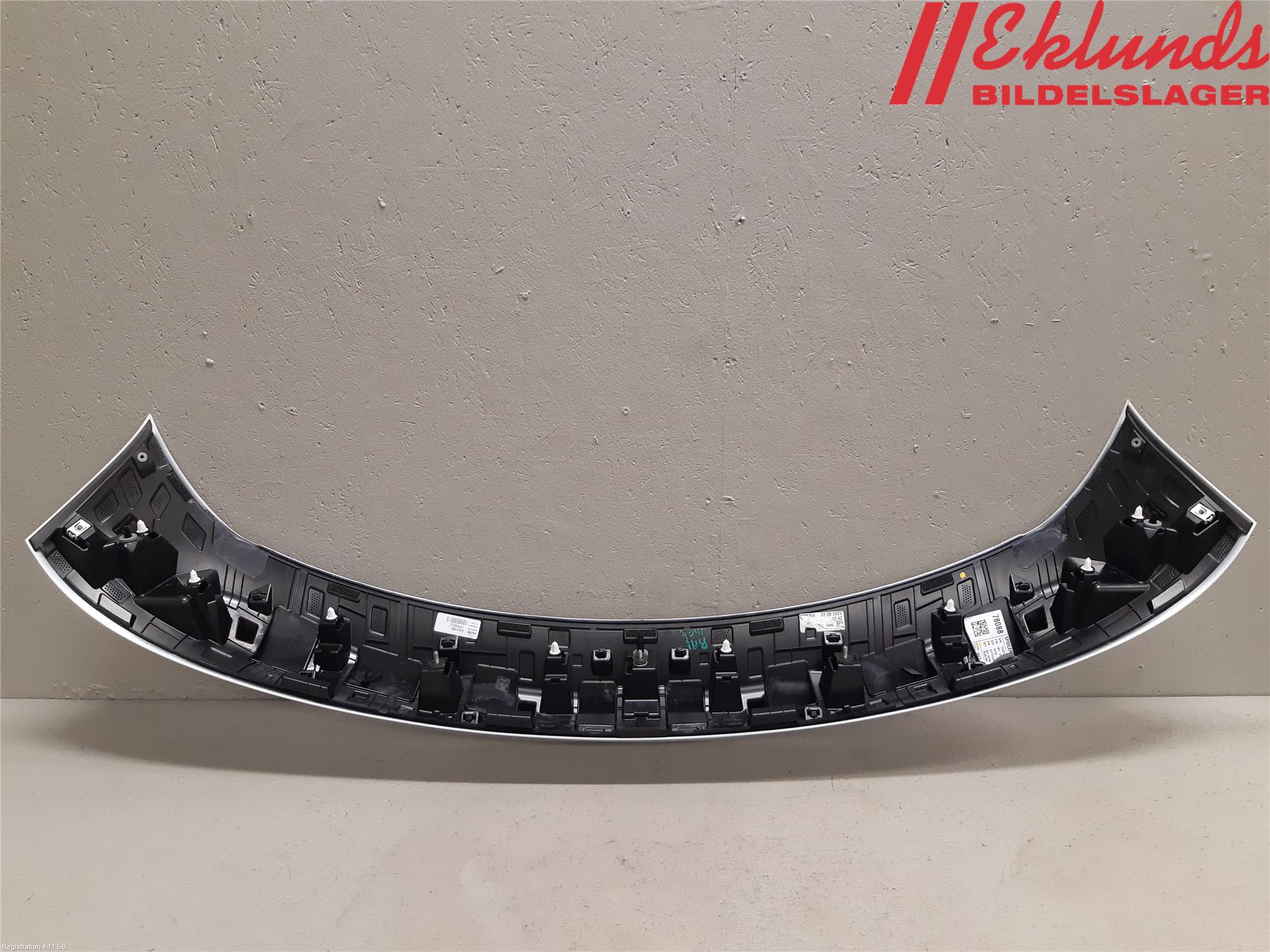 Tesla MODEL Y 21- Spoiler Baklucka